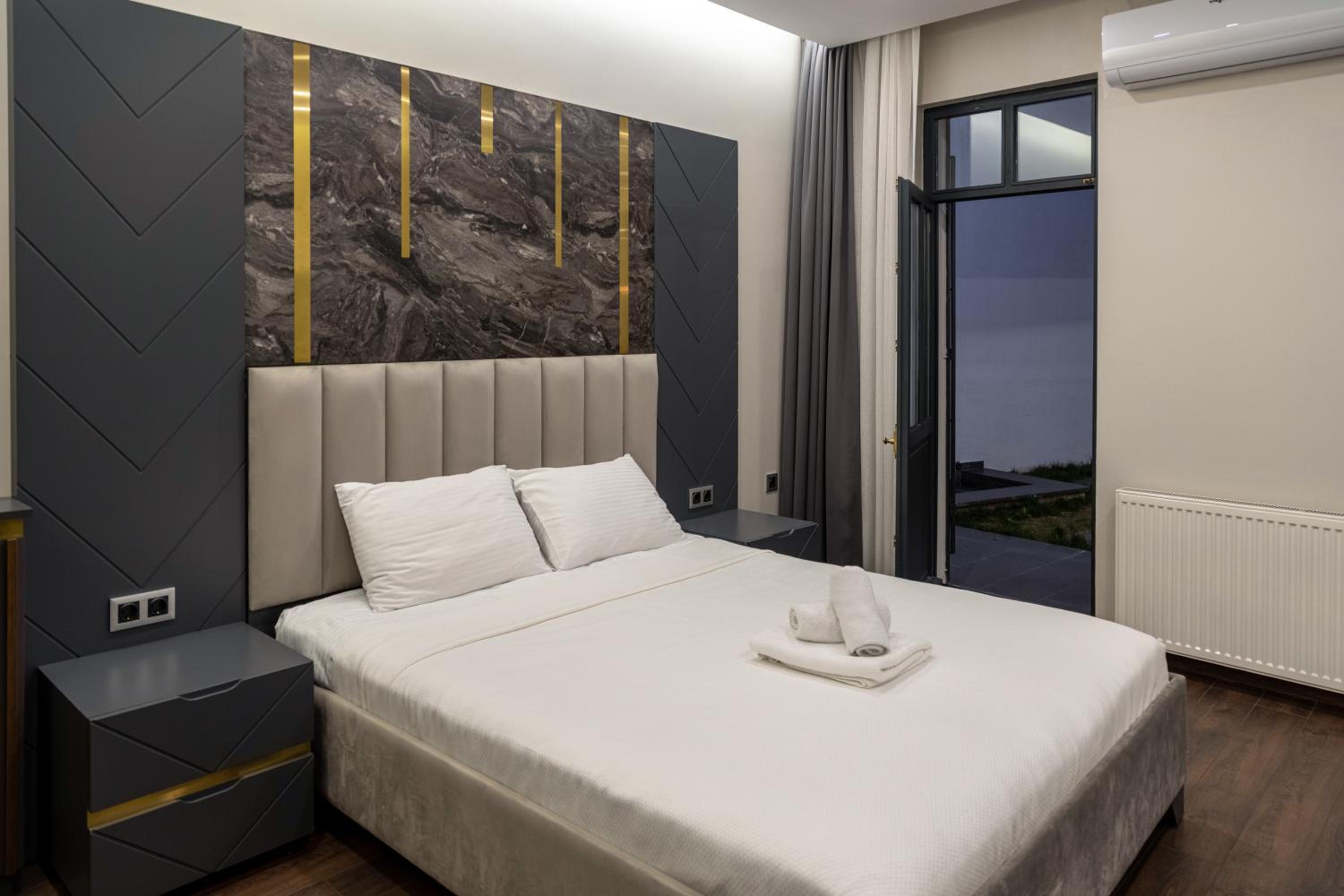 Suite with Garden View photo 3