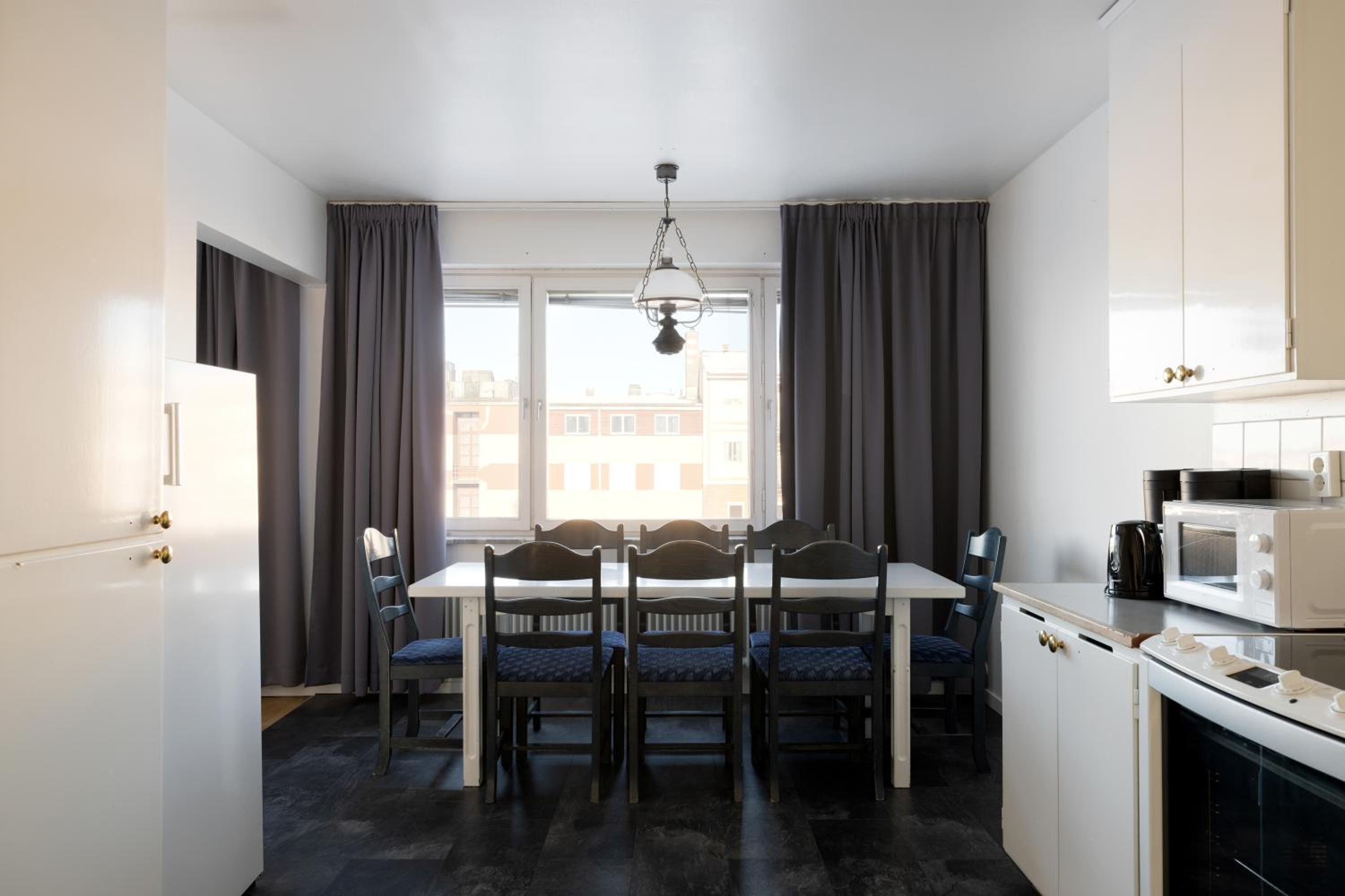 Apartment - Photo 17