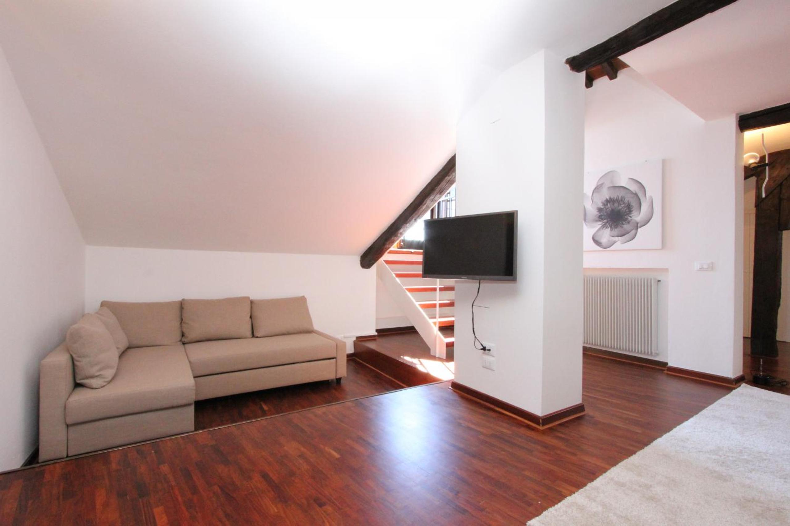 Apartment with Terrace photo 3