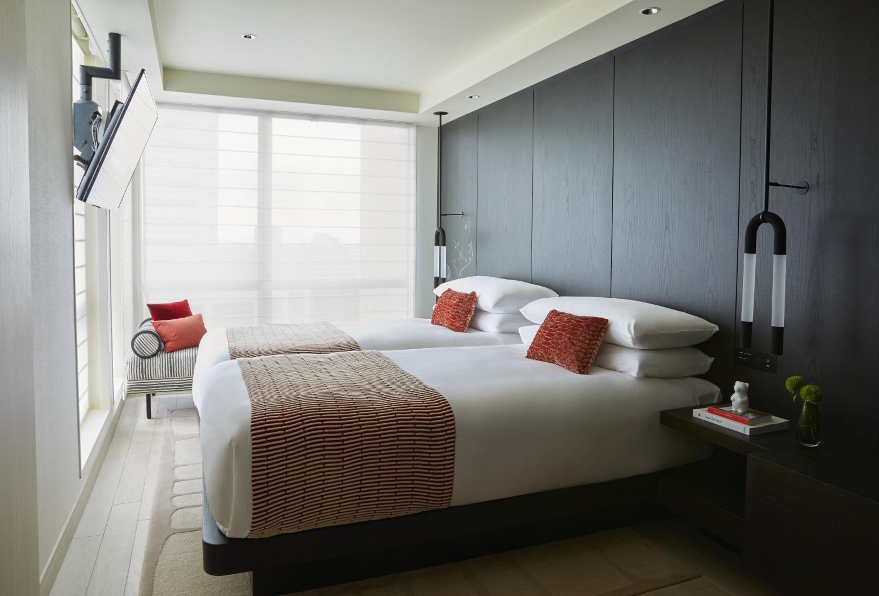 Essential Twin Room with Walk In Shower