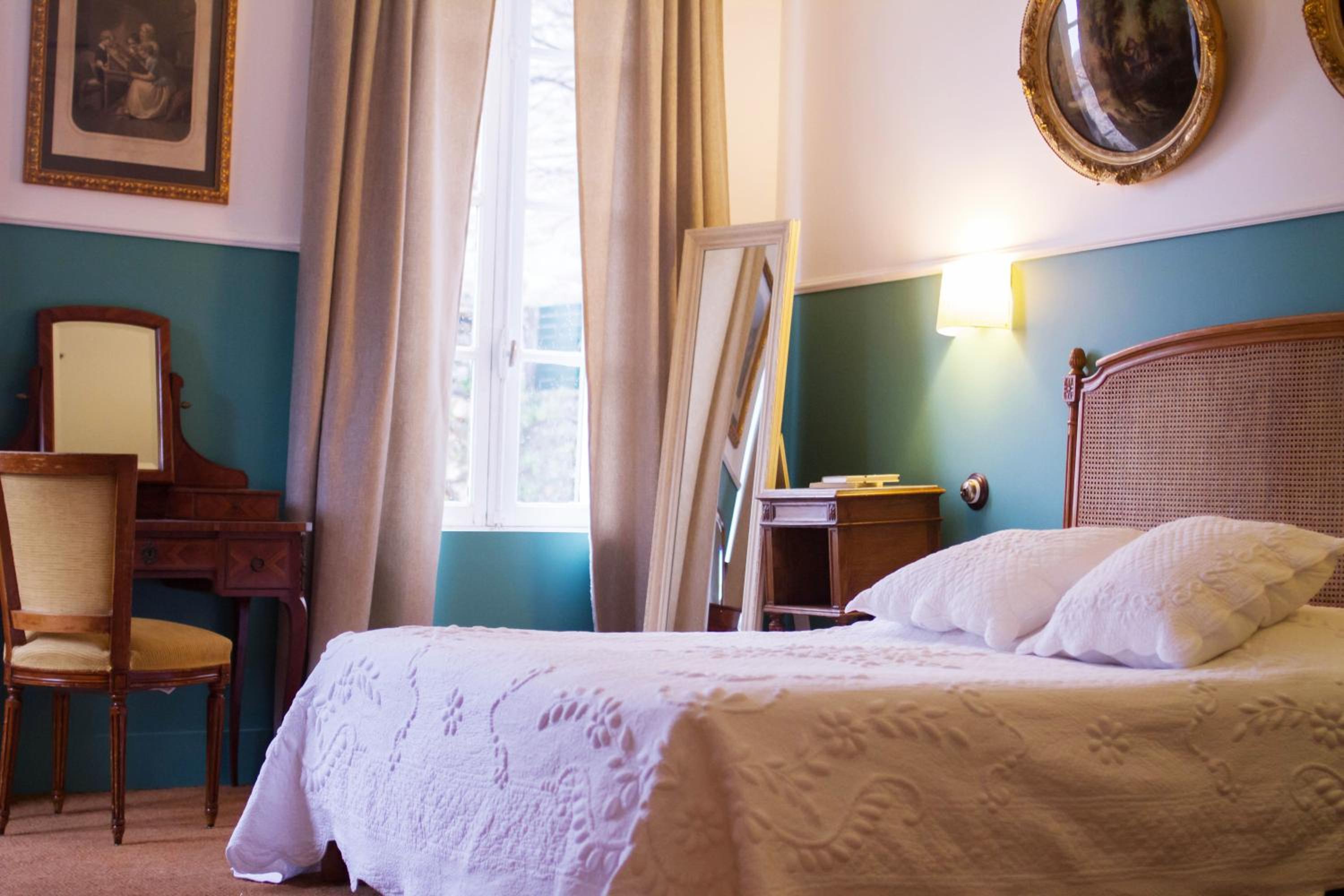 Large Double Room photo 1