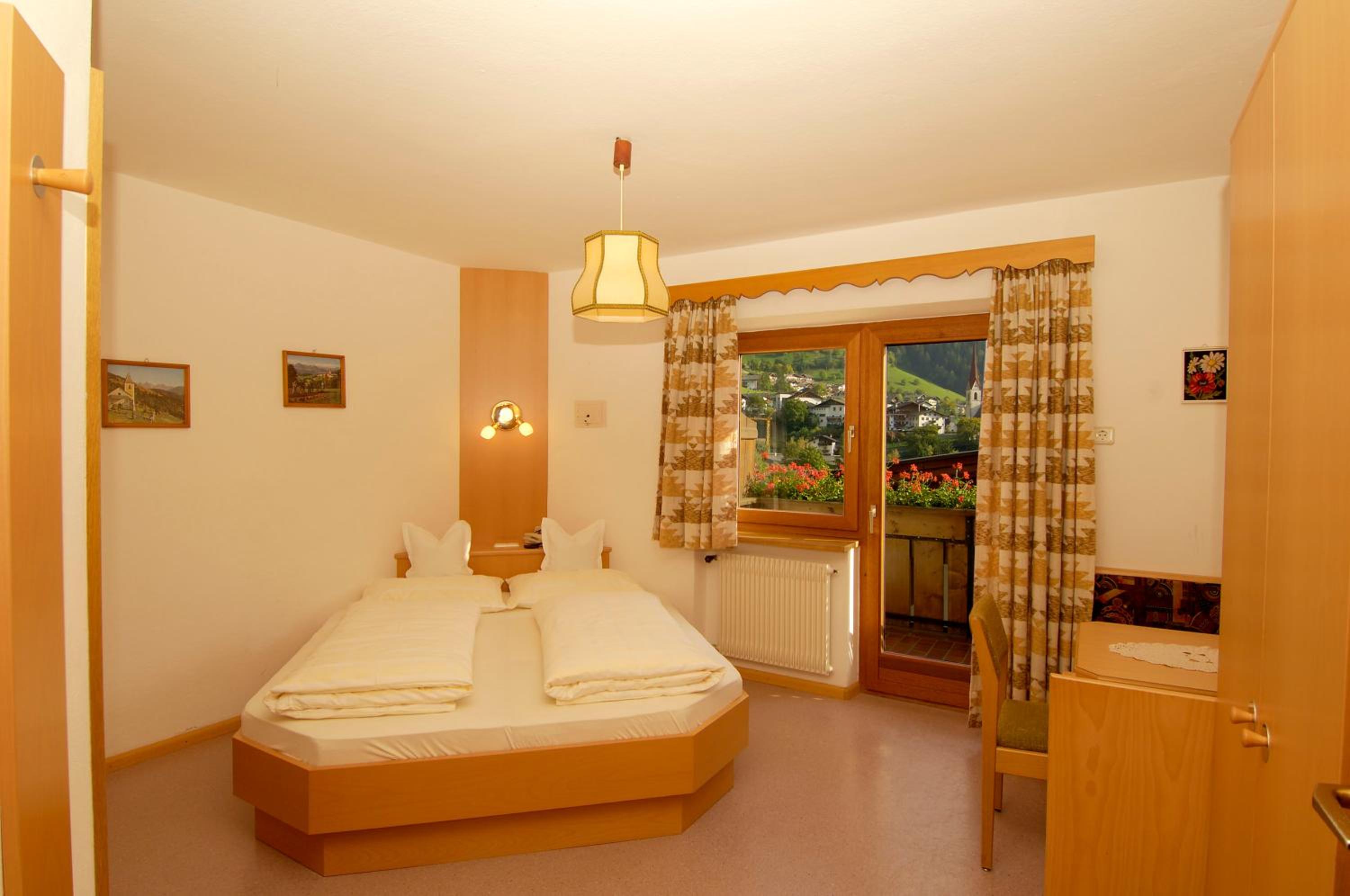 Double Room with Mountain View