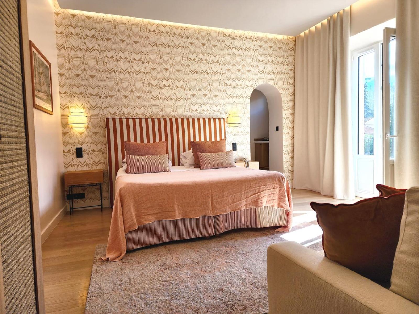 Junior Suite with Balcony
