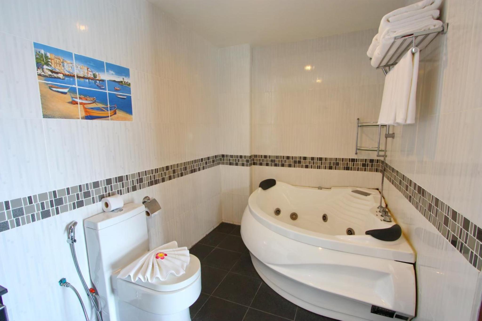 Executive Suite photo 3
