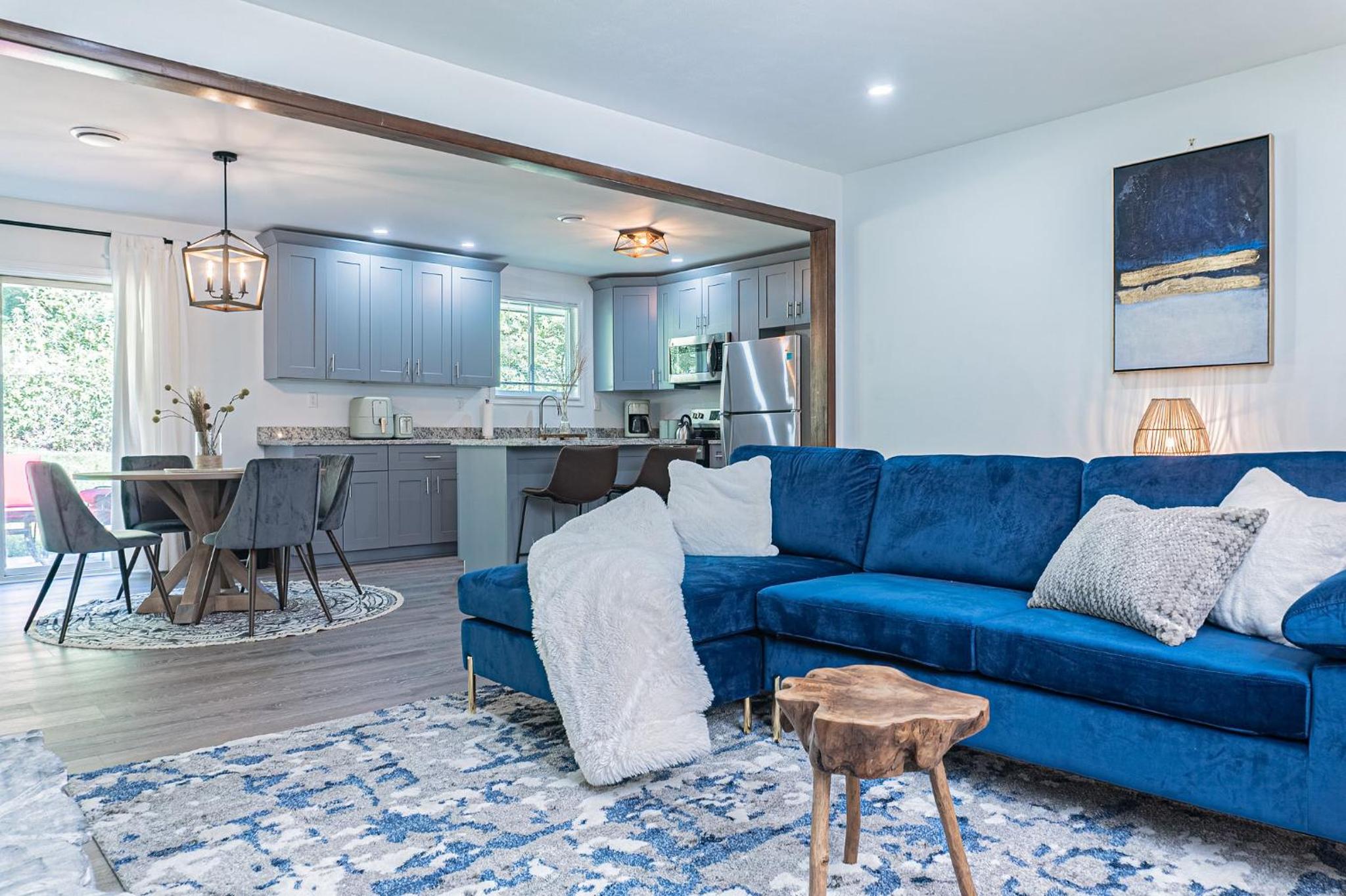 Three-Bedroom House photo 1