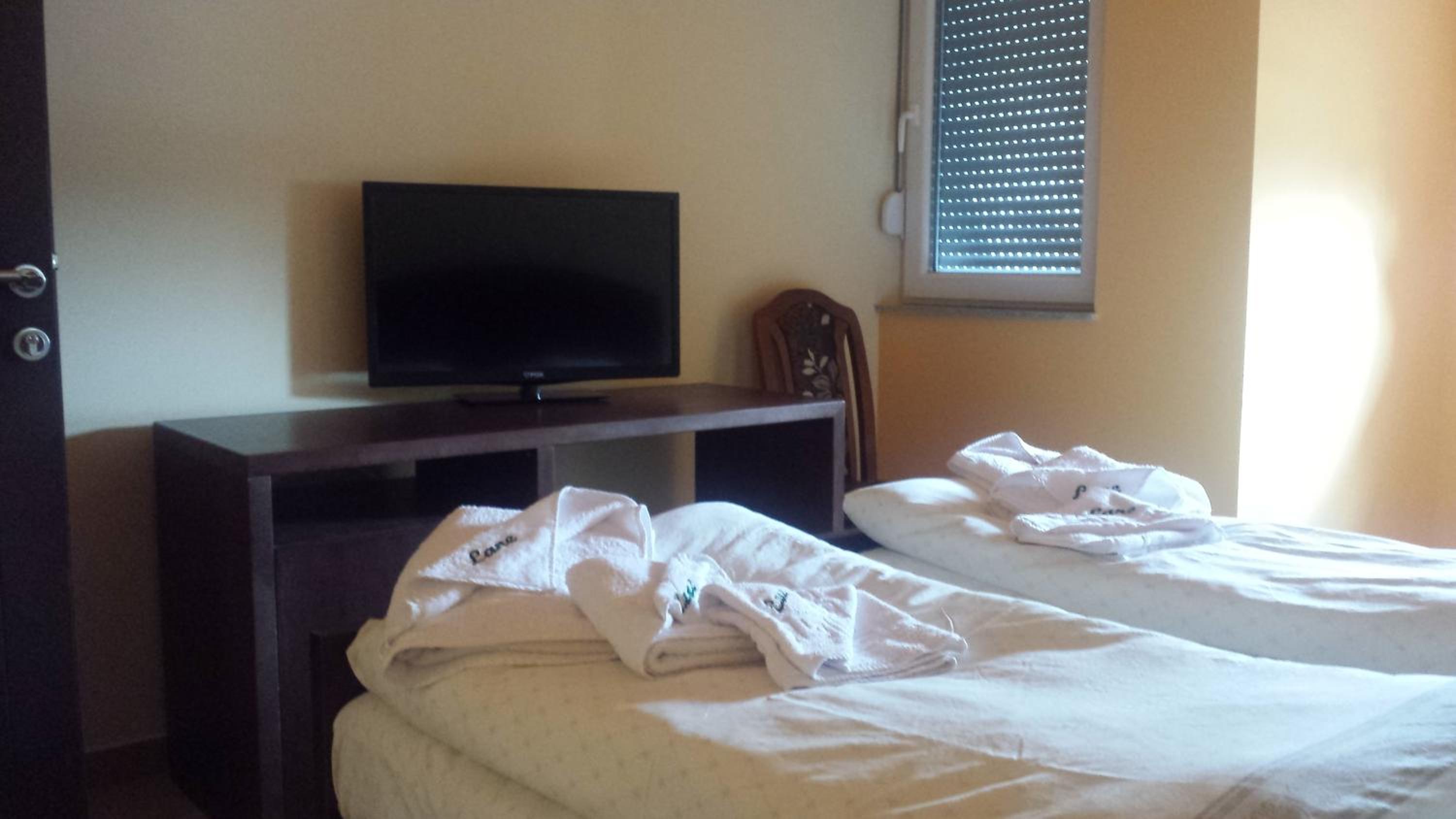 One-Bedroom Apartment - Photo 10