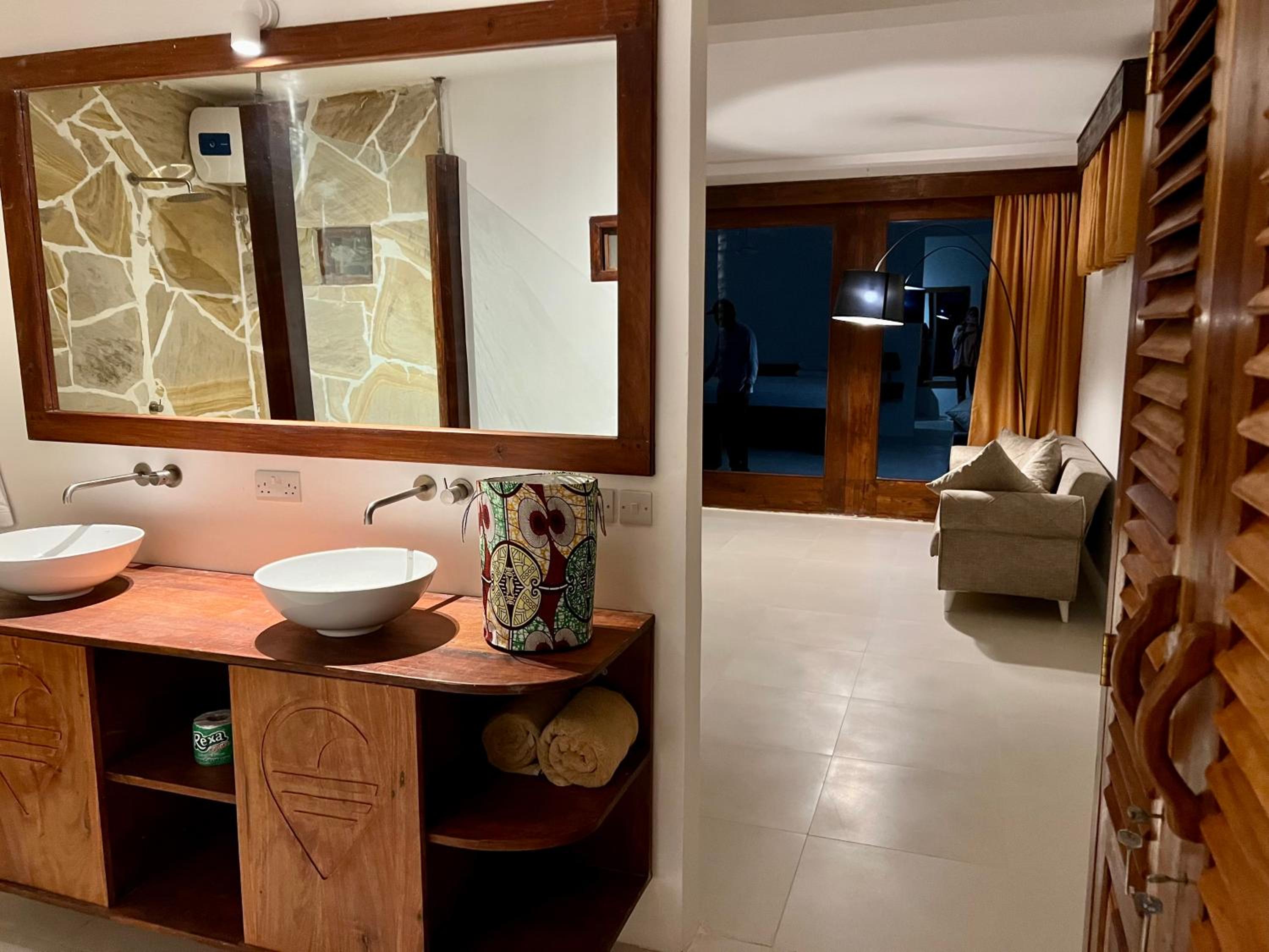 Junior Suite with Ocean View photo 3