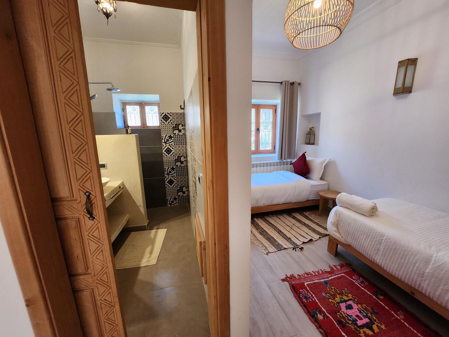 Twin Room with Mountain View photo 2