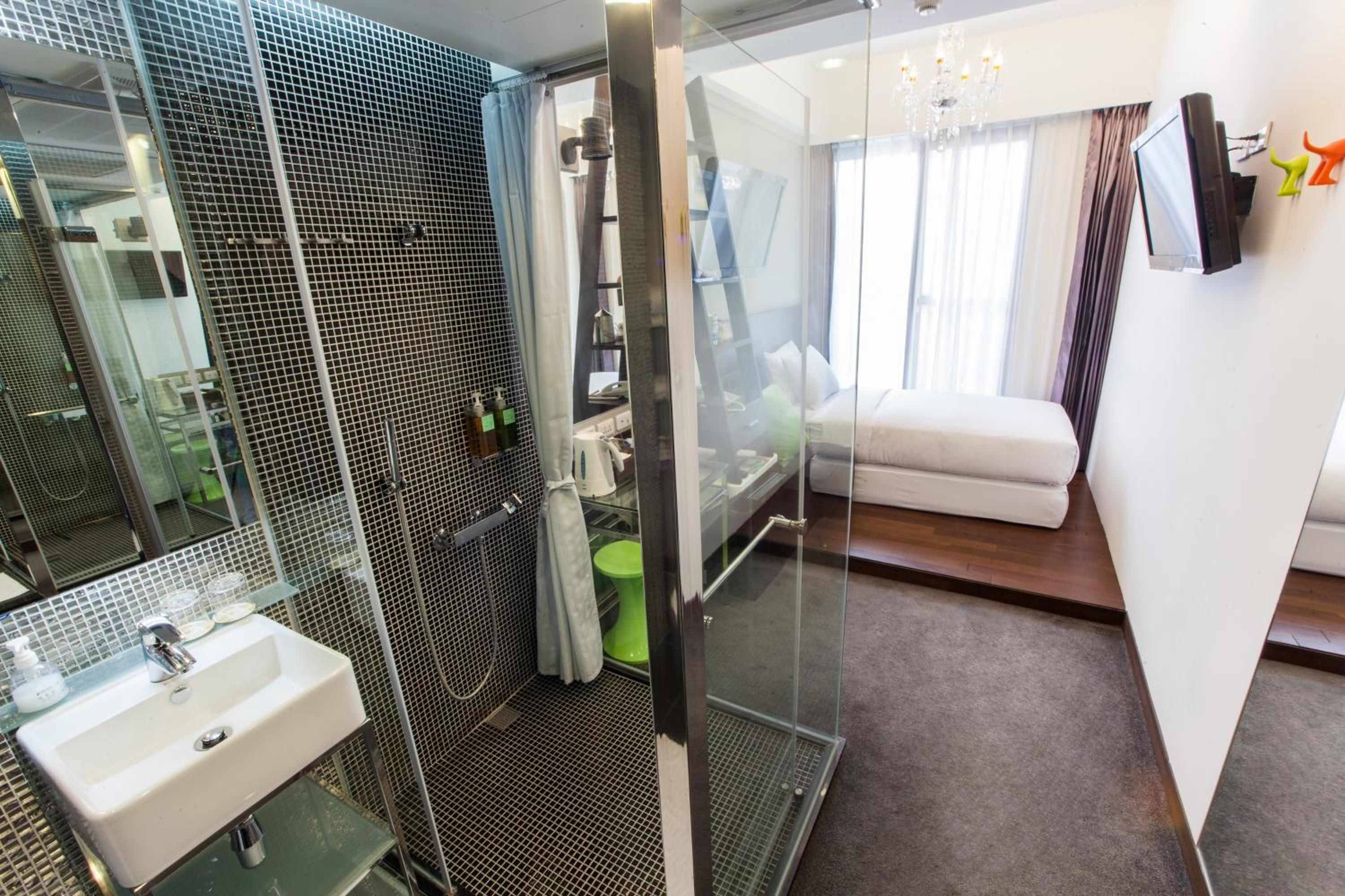 Standard Single Room with Shower photo 3