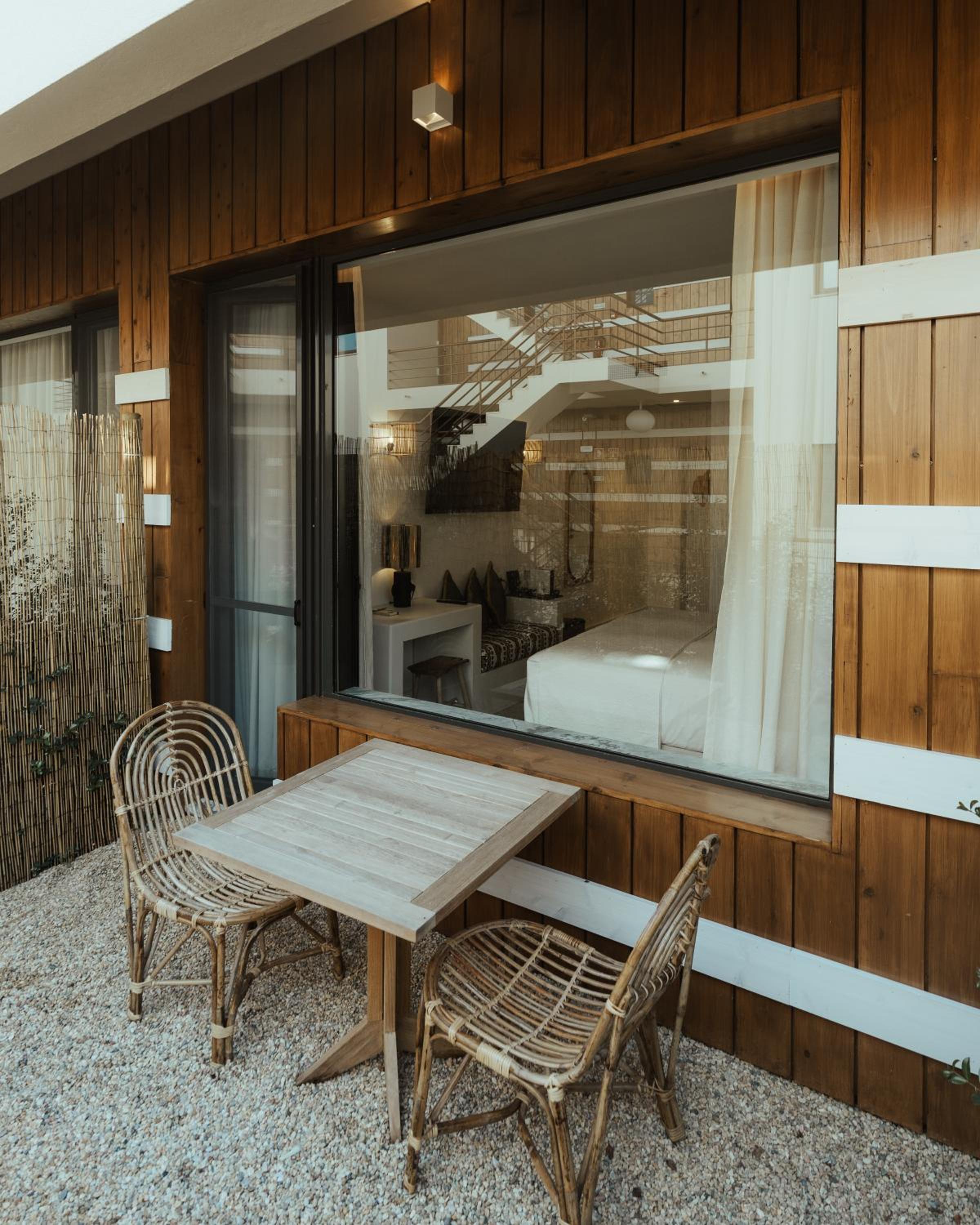 Deluxe Double or Twin Room with Garden View photo 2