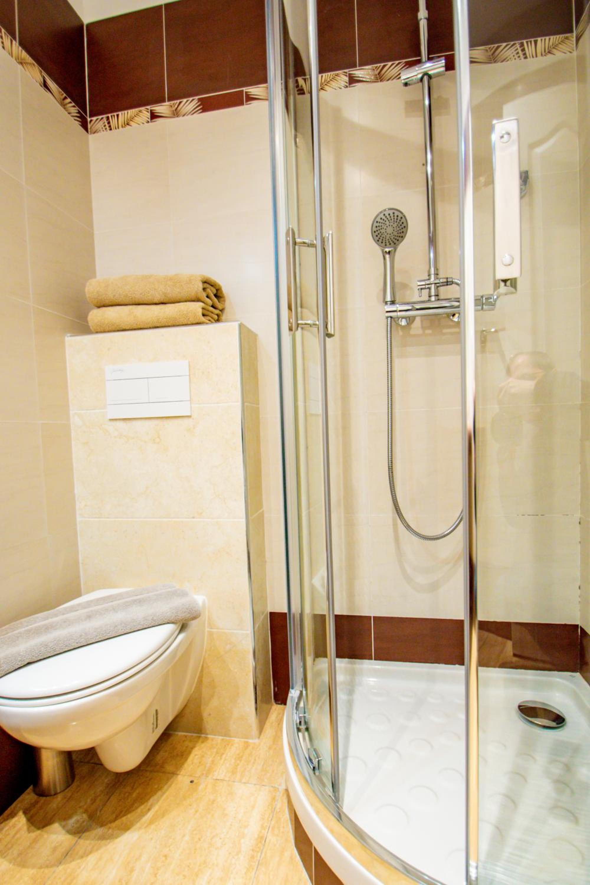Double Room - Photo 3