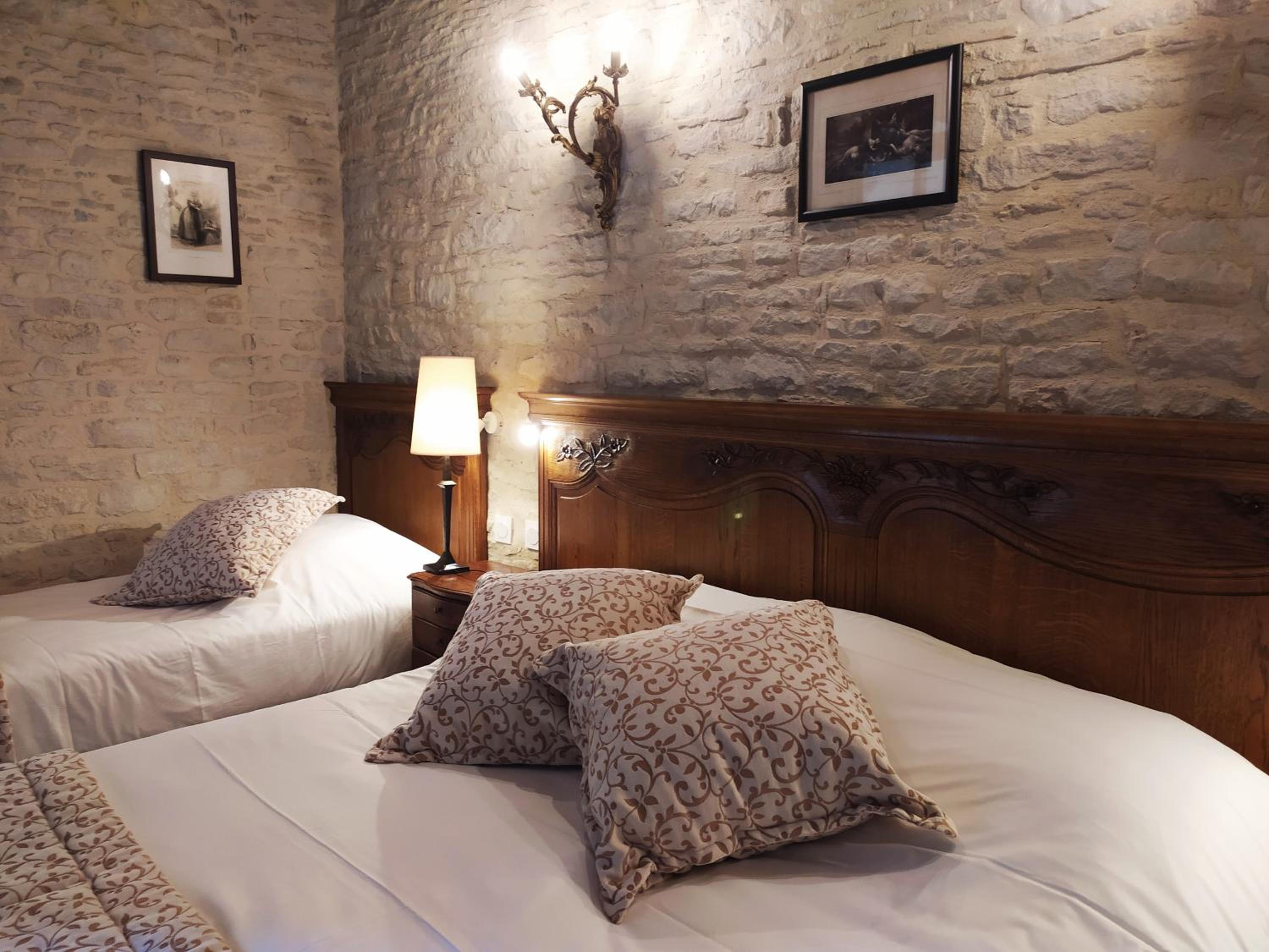 Superior Triple Room - Photo 1