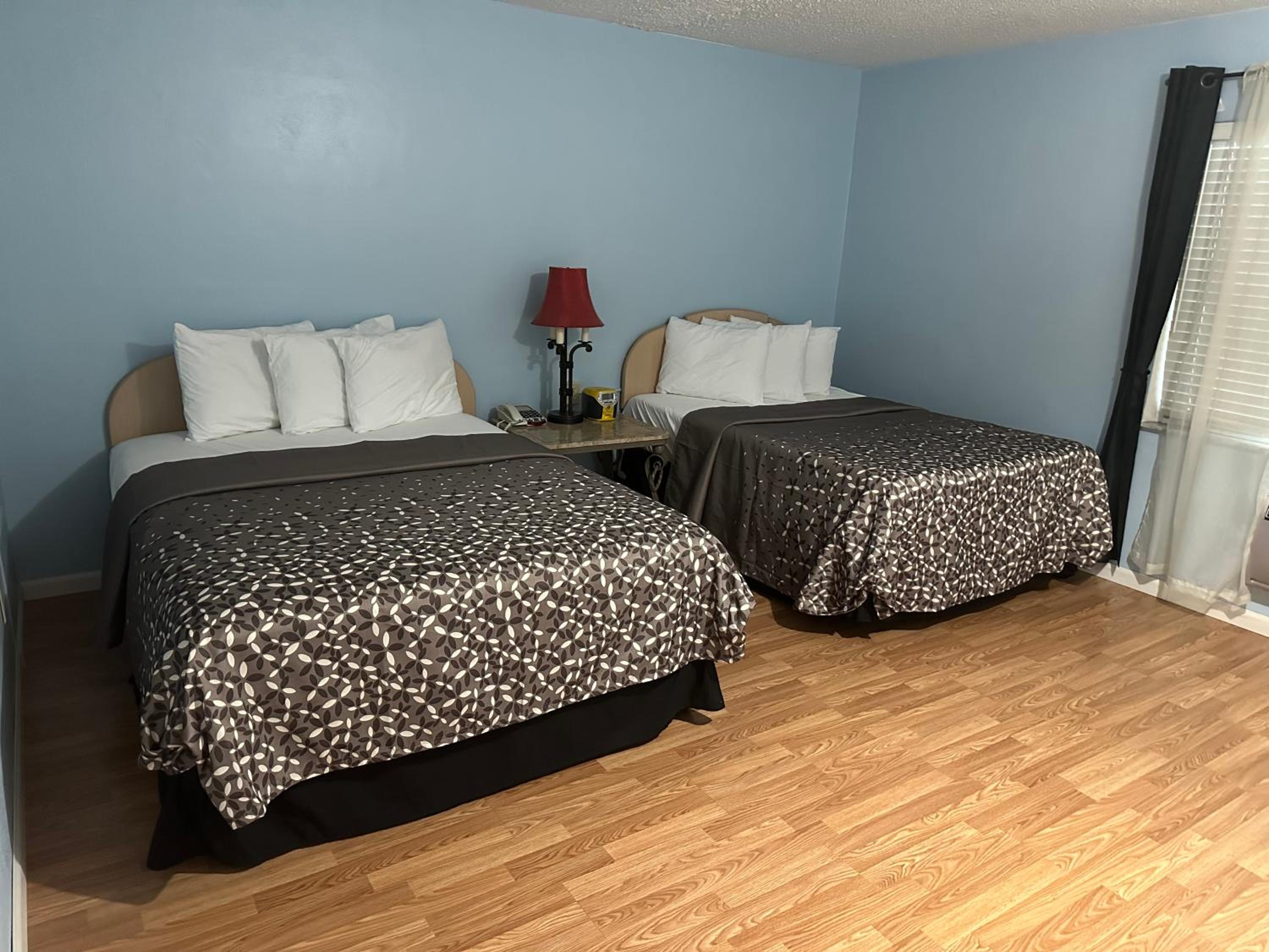 Standard Double Room - Photo 4
