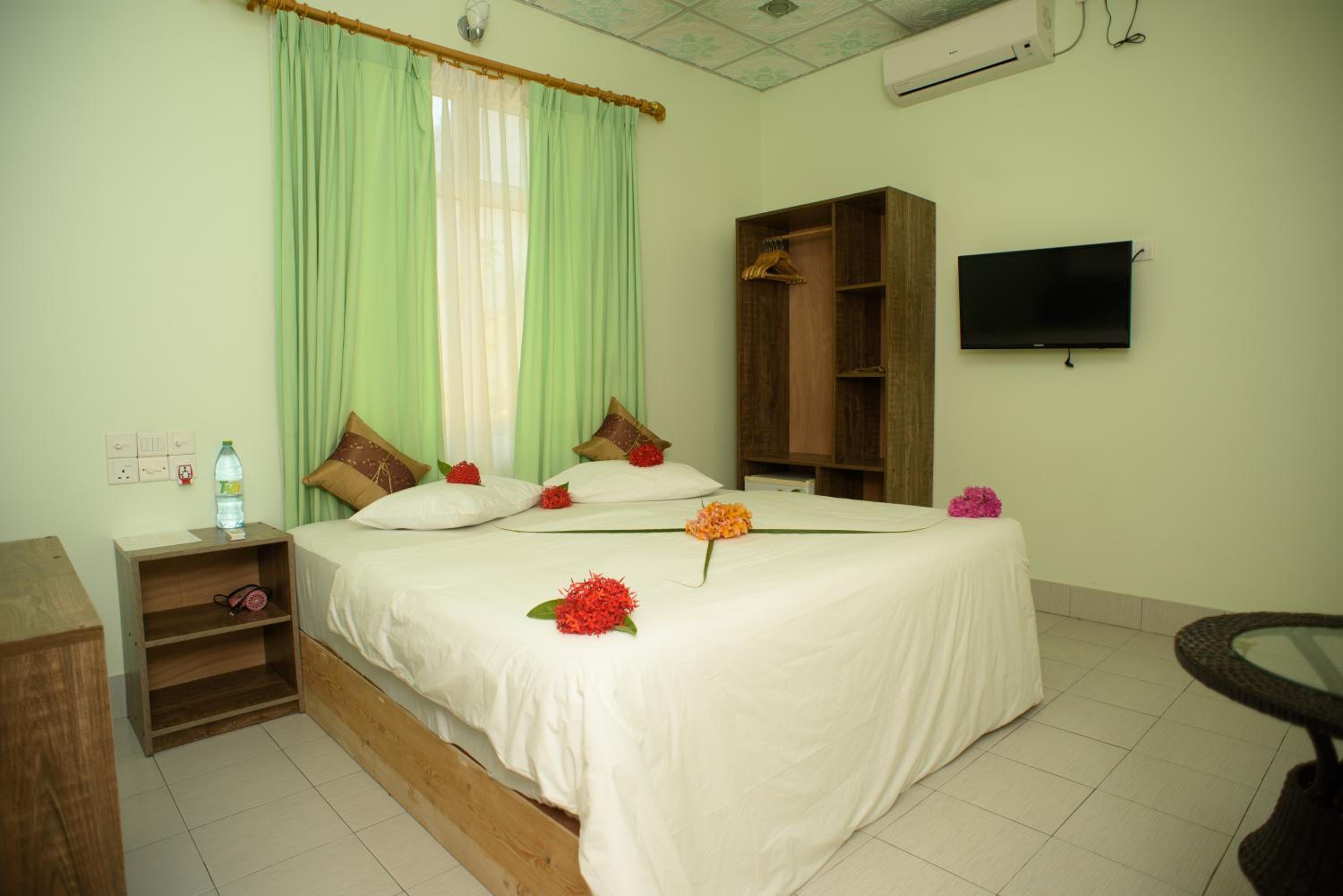 Deluxe Double Room - Photo 3