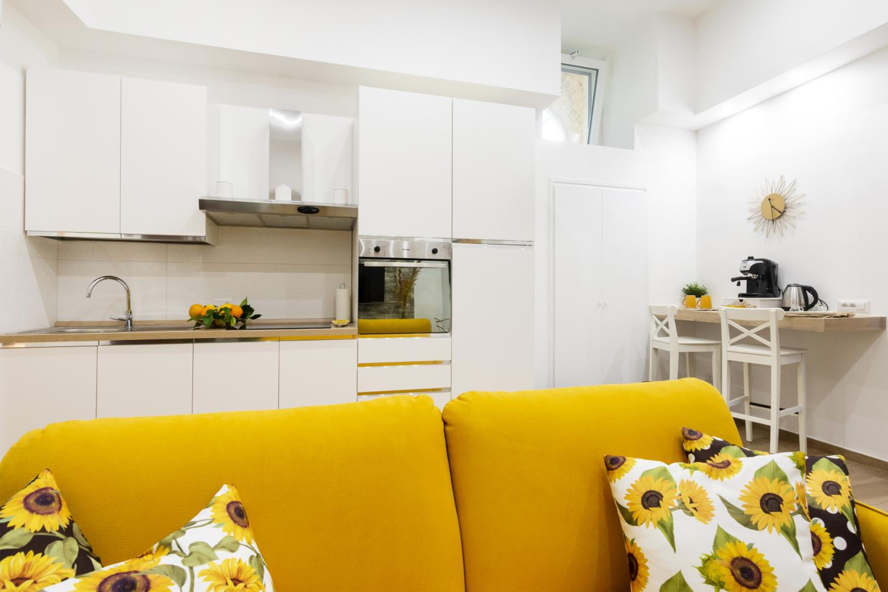 One-Bedroom House photo 3
