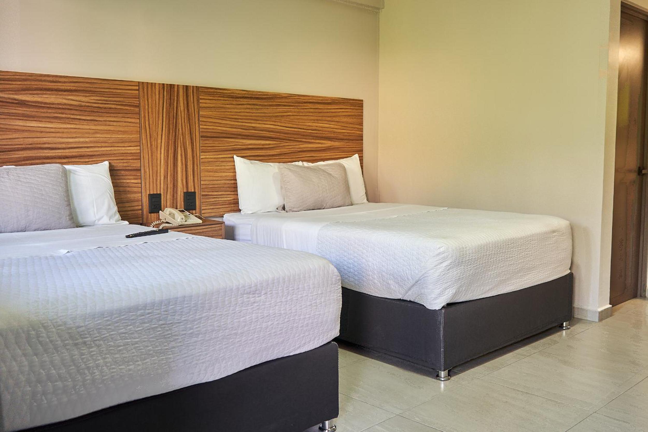 Standard Double or Twin Room photo 1