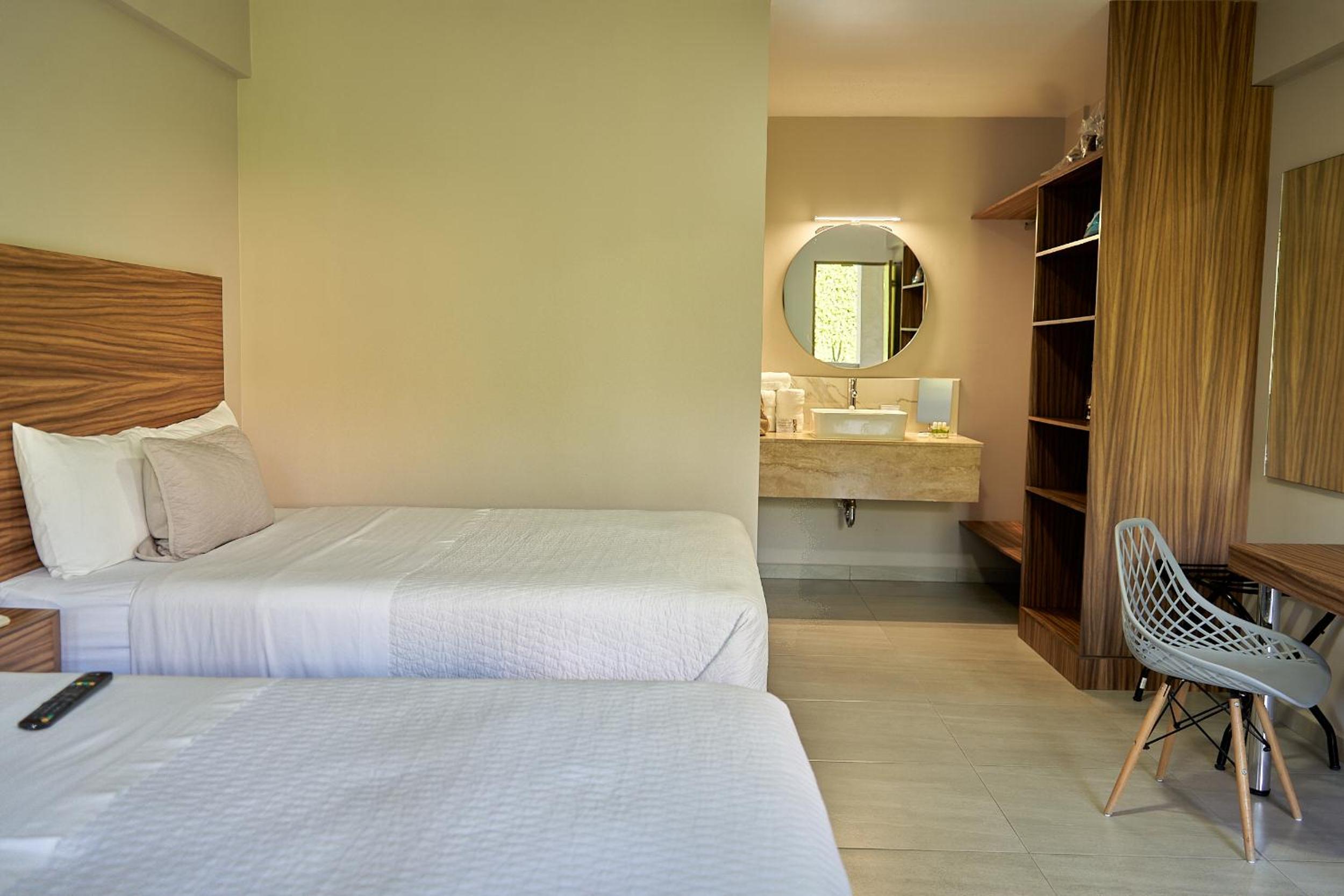 Standard Double or Twin Room photo 3