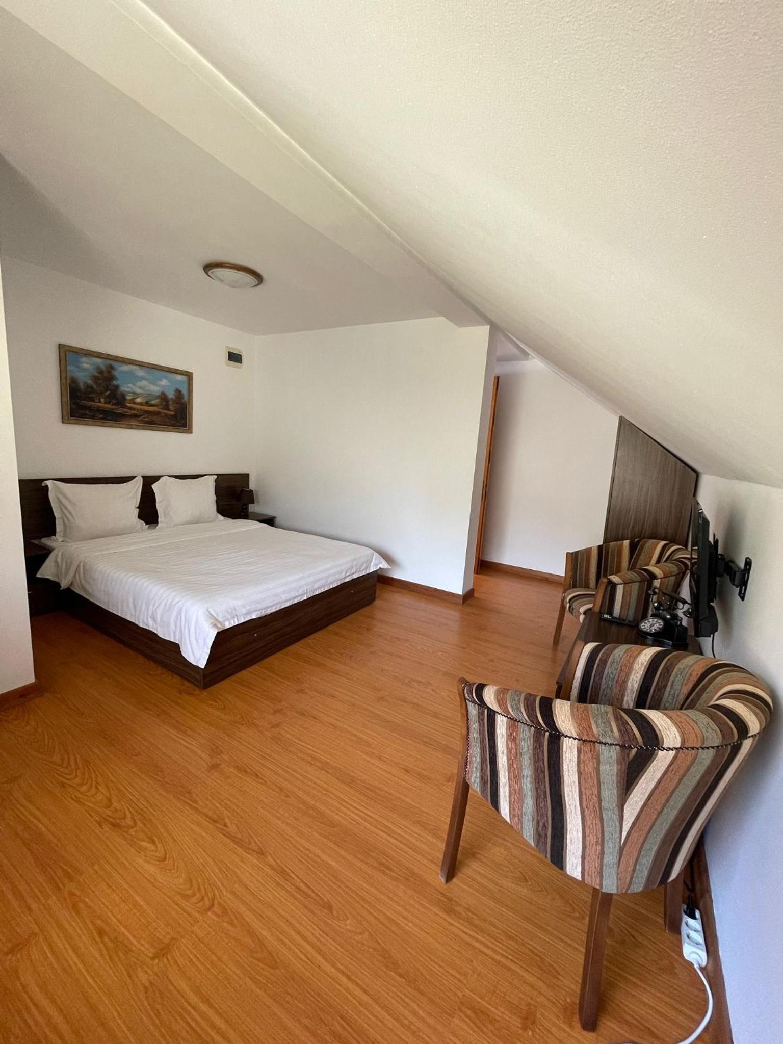 Chalet photo 1