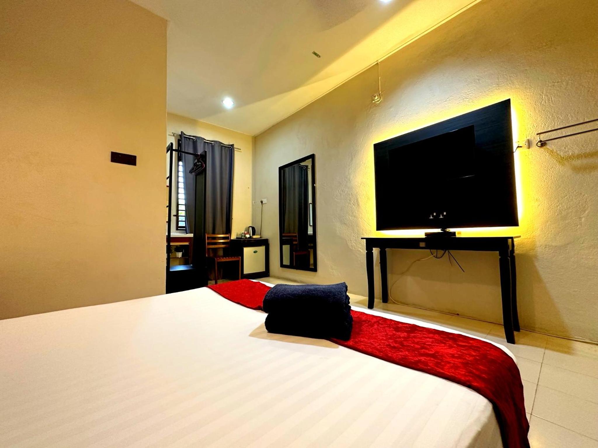 Double Room with Private Bathroom photo 3