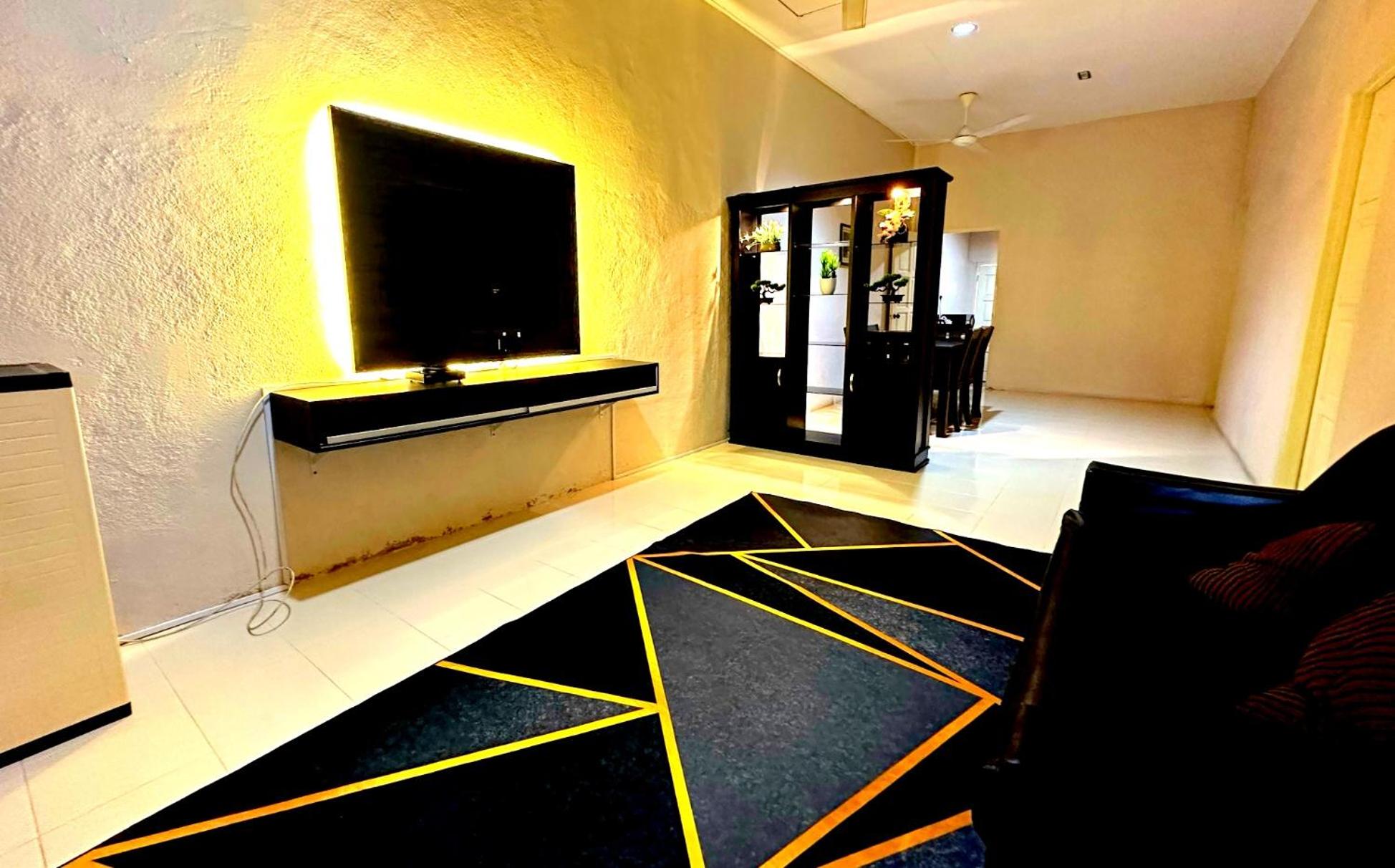 Two-Bedroom Suite photo 3