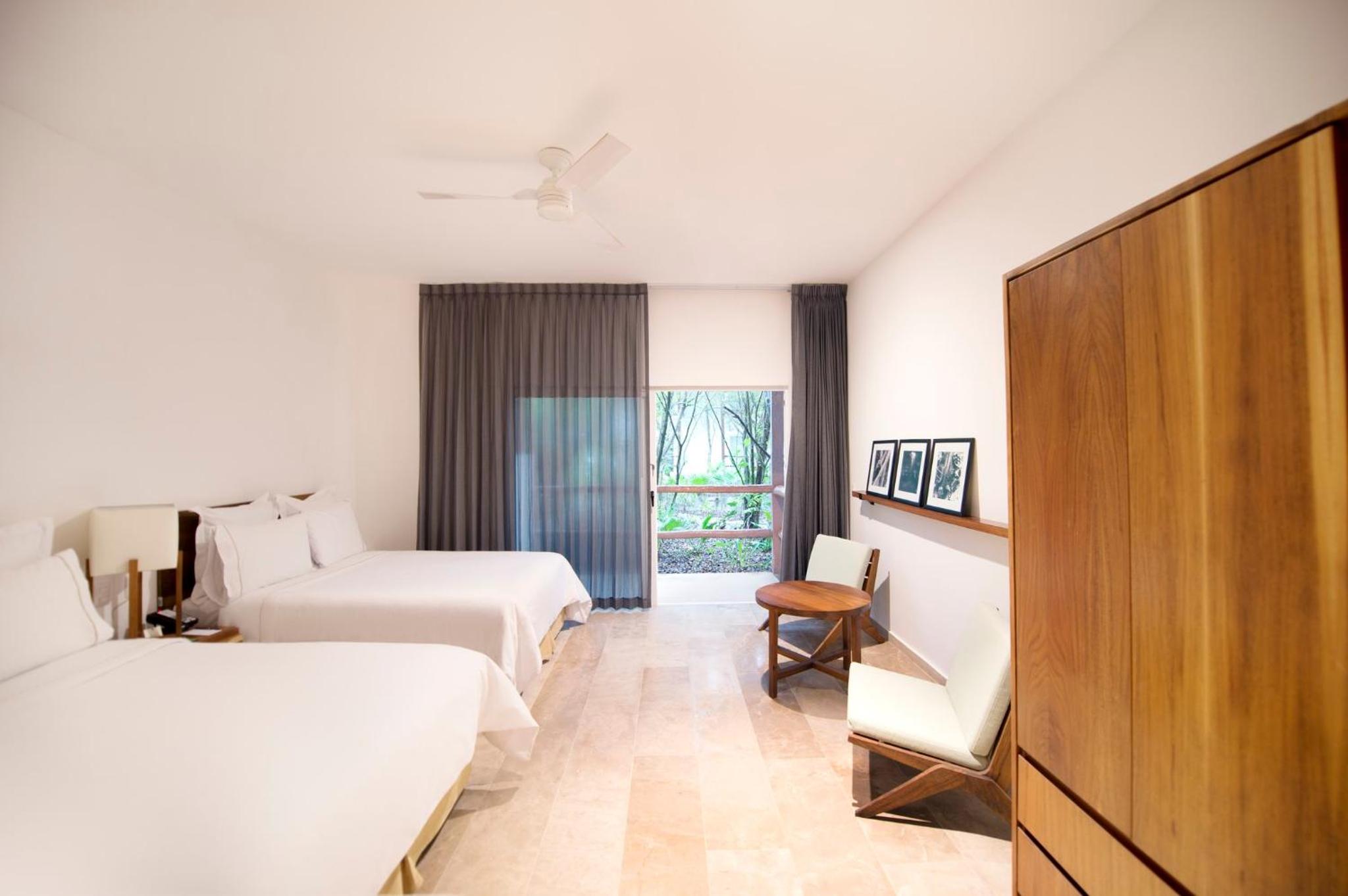 Room, 1 King Bed, Non Smoking (Casita) thumbnail 6