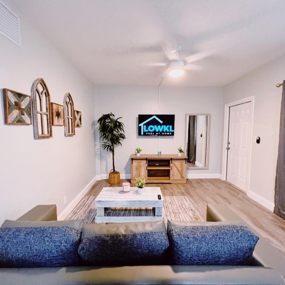 Premium Two Bedroom Family Suite with Kitchen and Sofa Bed - Photo 6