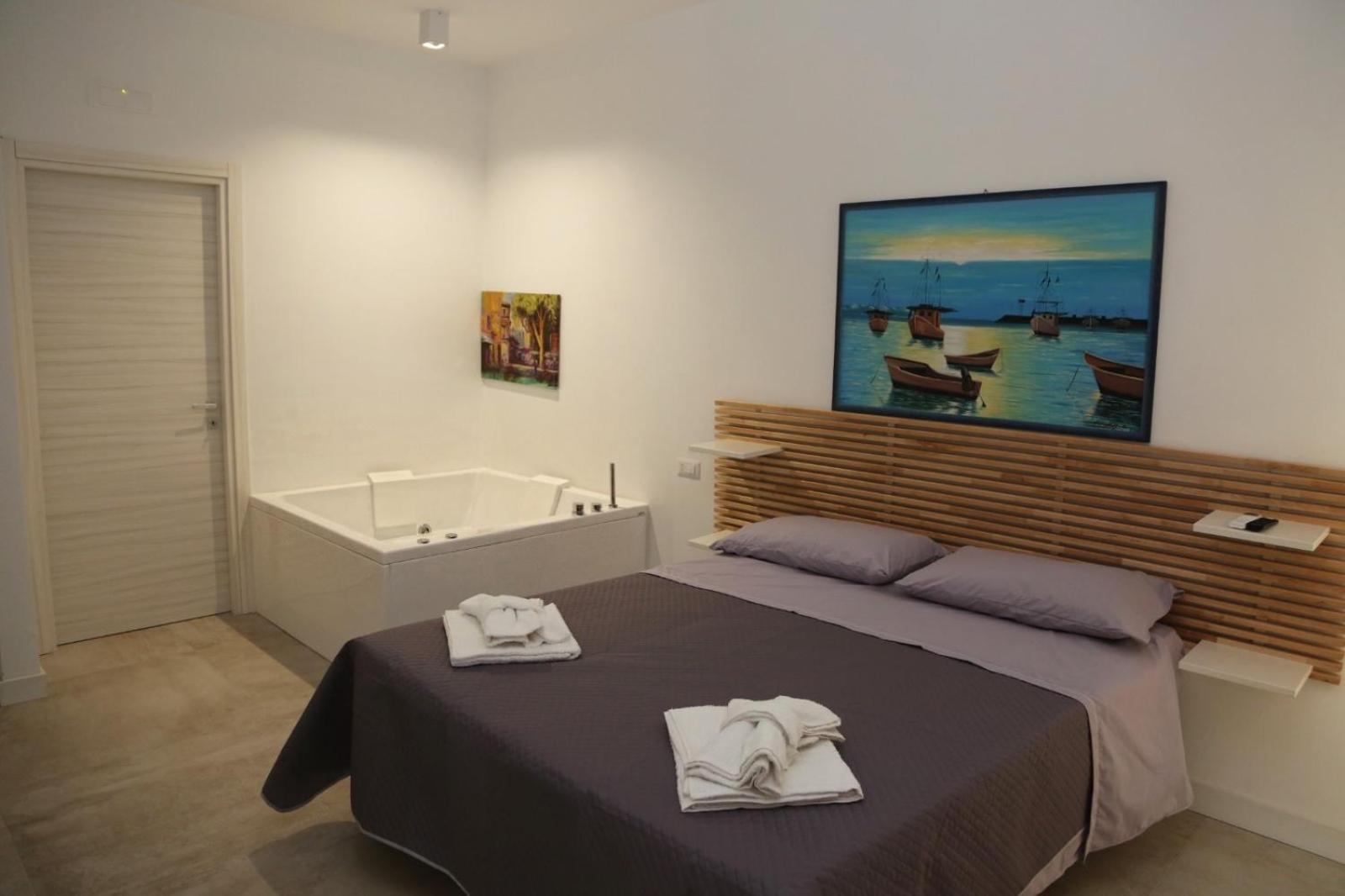 Double Room with Spa Bath