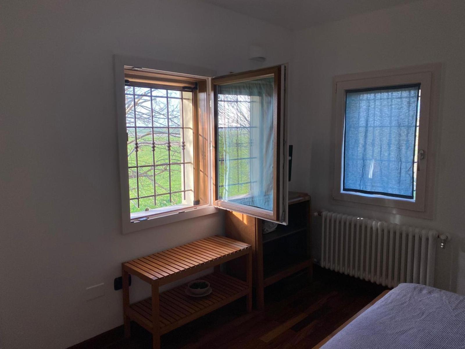 Double Room with Private External Bathroom photo 1