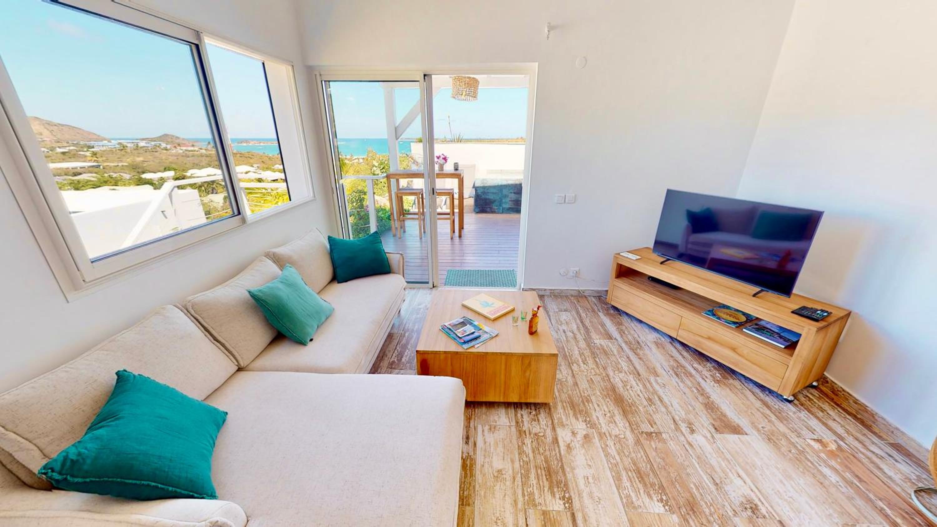 Apartment with Sea View photo 3