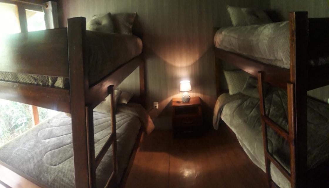 Quadruple Room with Shared Bathroom photo 2