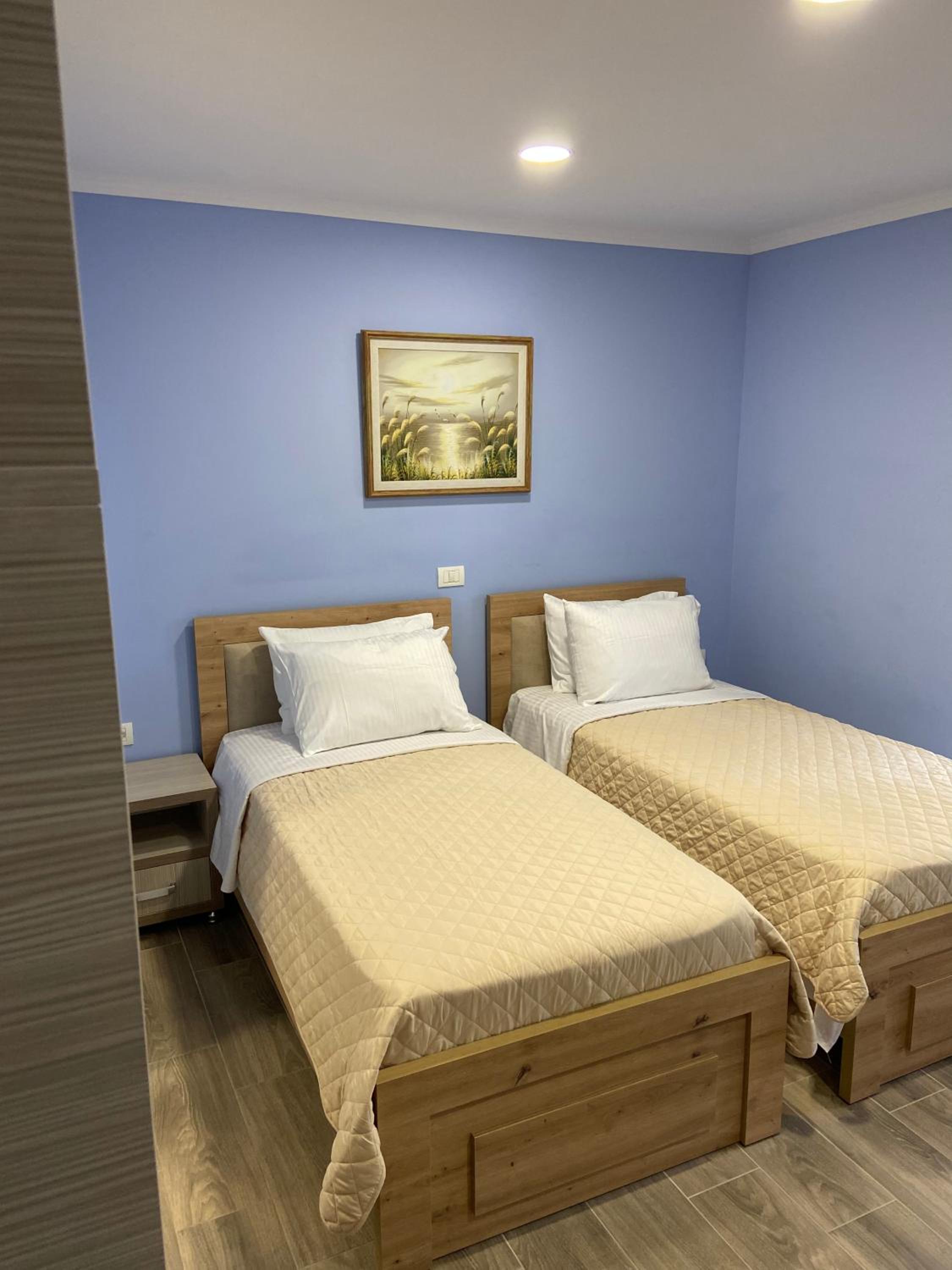 Double or Twin Room with Balcony photo 3
