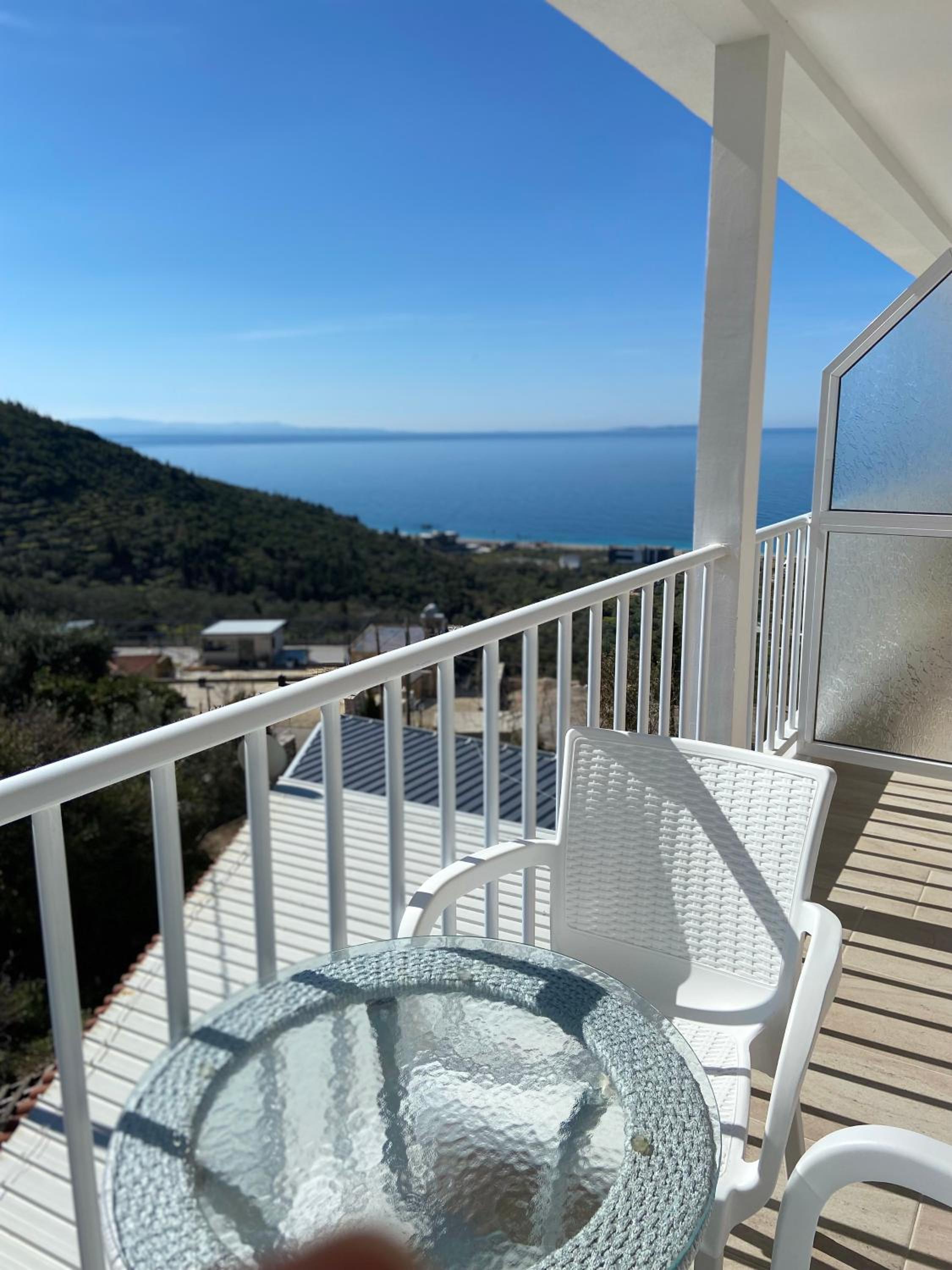 Family Room with Side Sea View