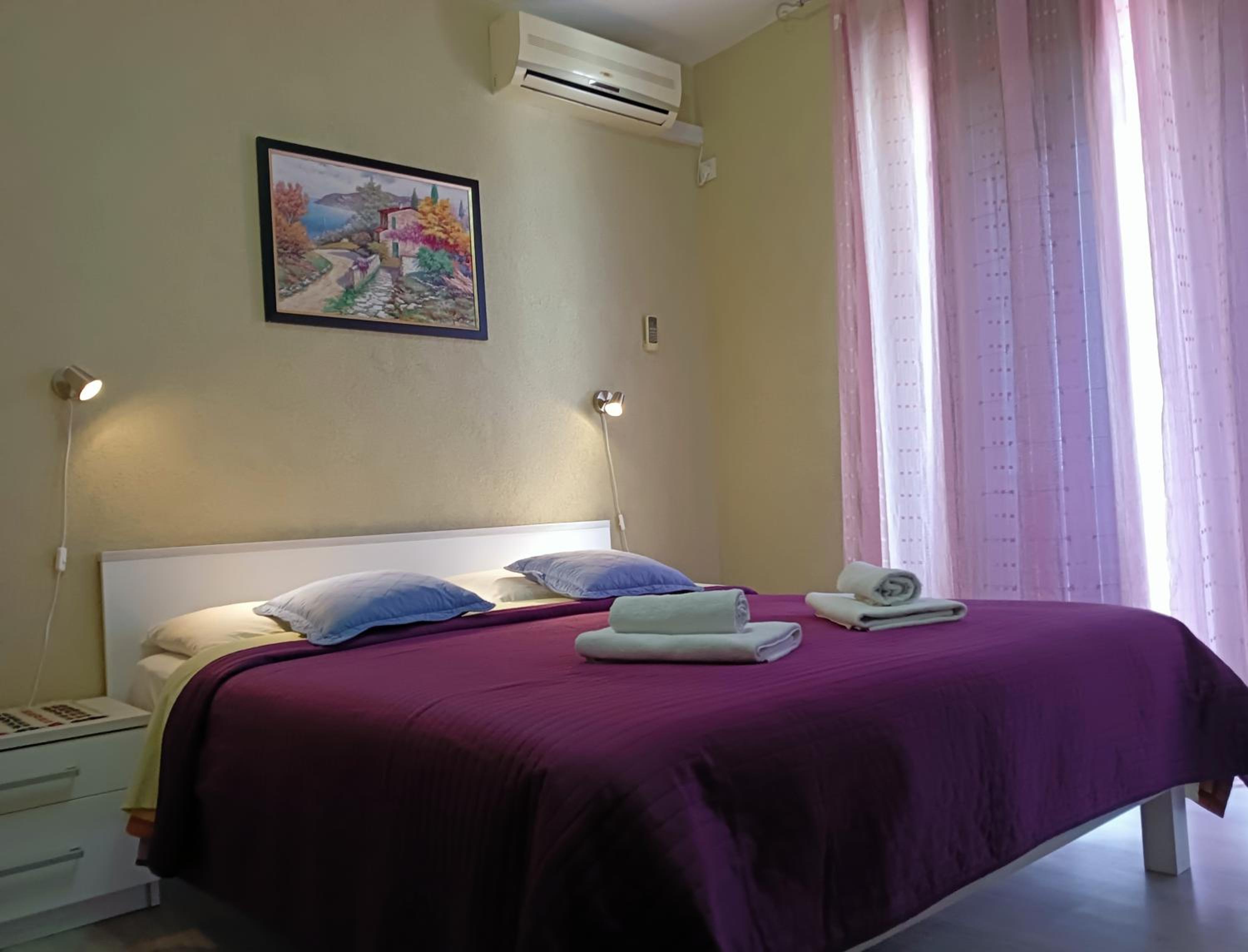 Deluxe Double Room with Balcony and Sea View
