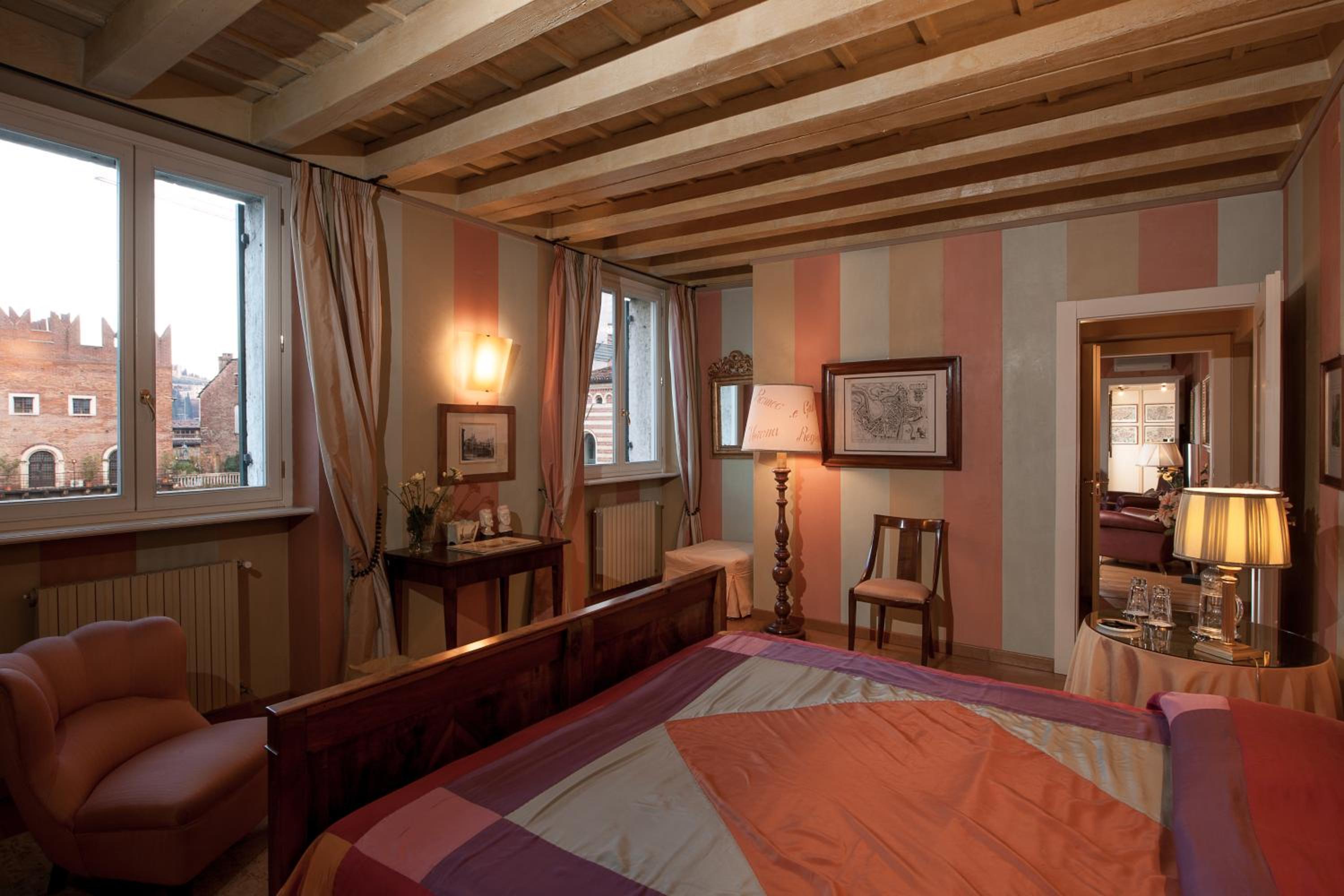 Double Room - Photo 14