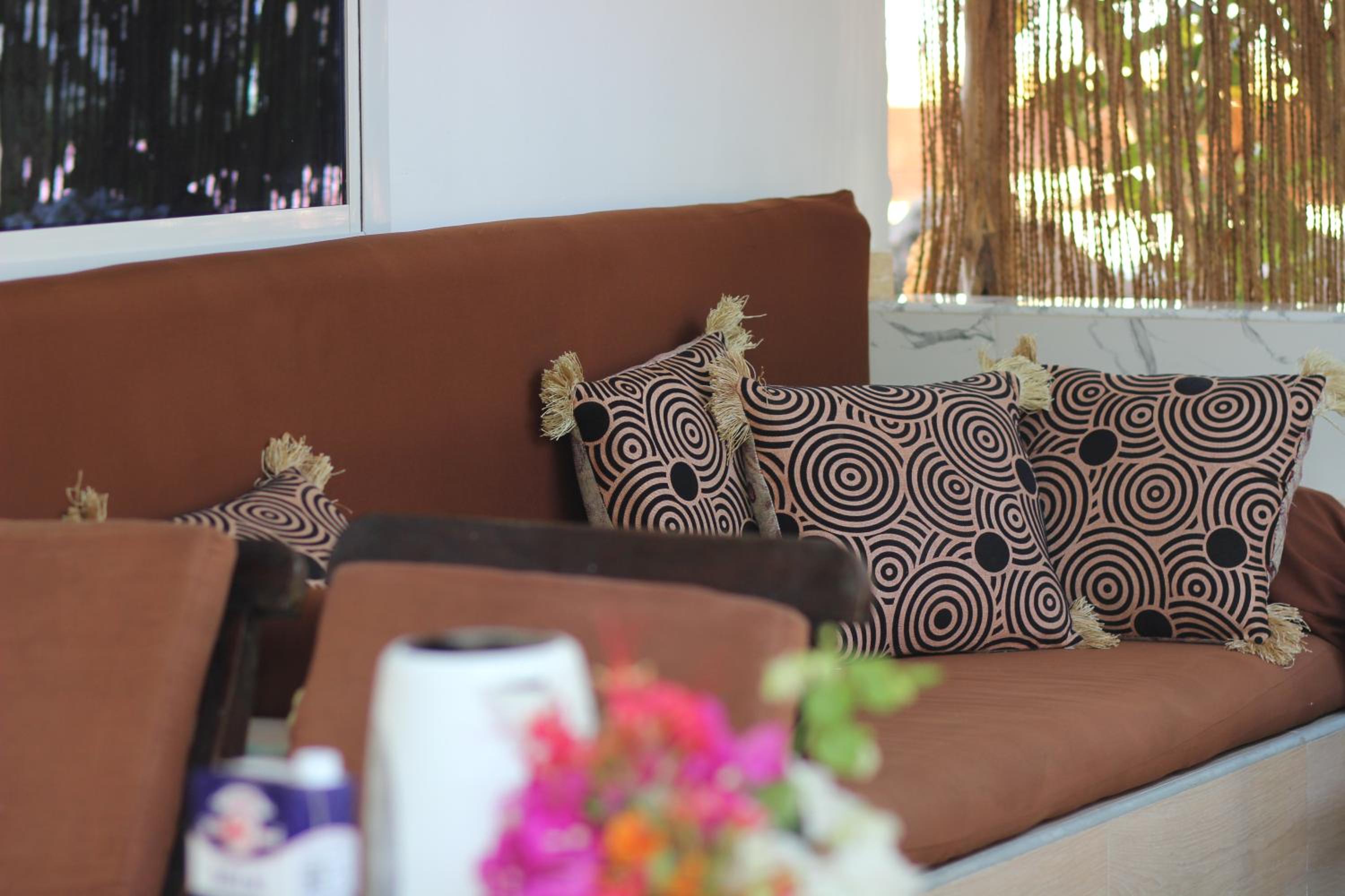 Superior Family Room - Photo 89