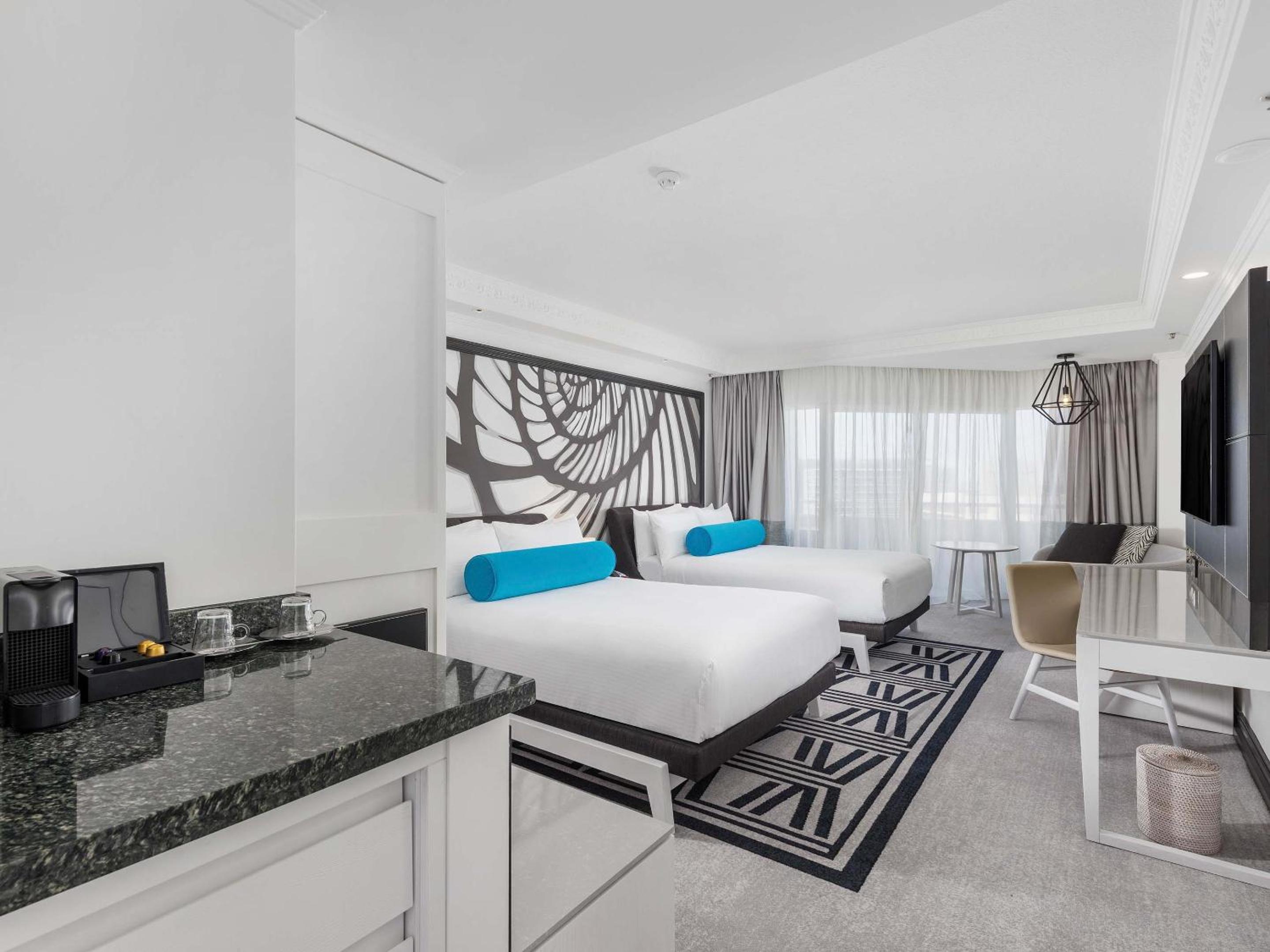 Rejuvenated Deluxe Twin with Harbor View - Photo 8