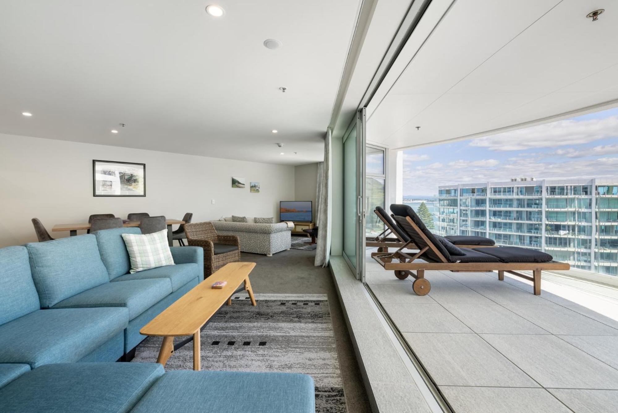 Apartment with Mountain View photo 1