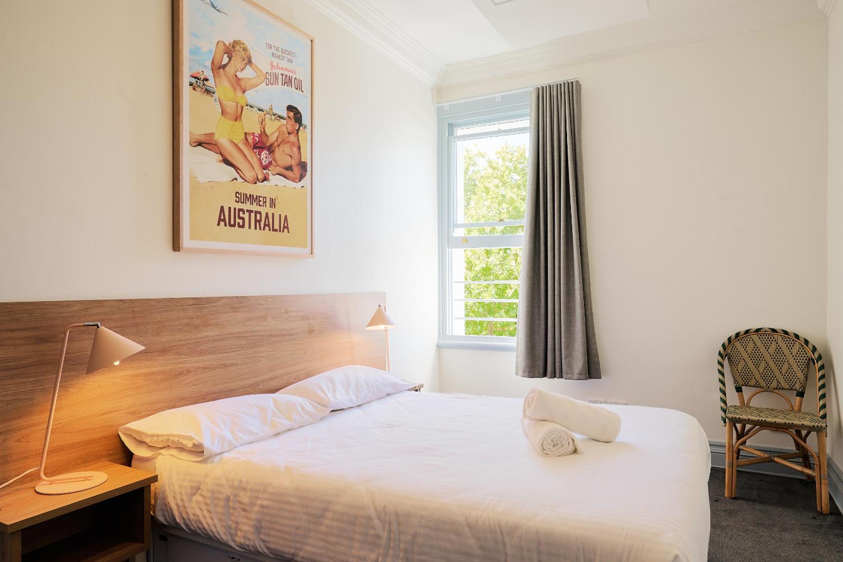 Double Room with Shared Bathroom photo 1