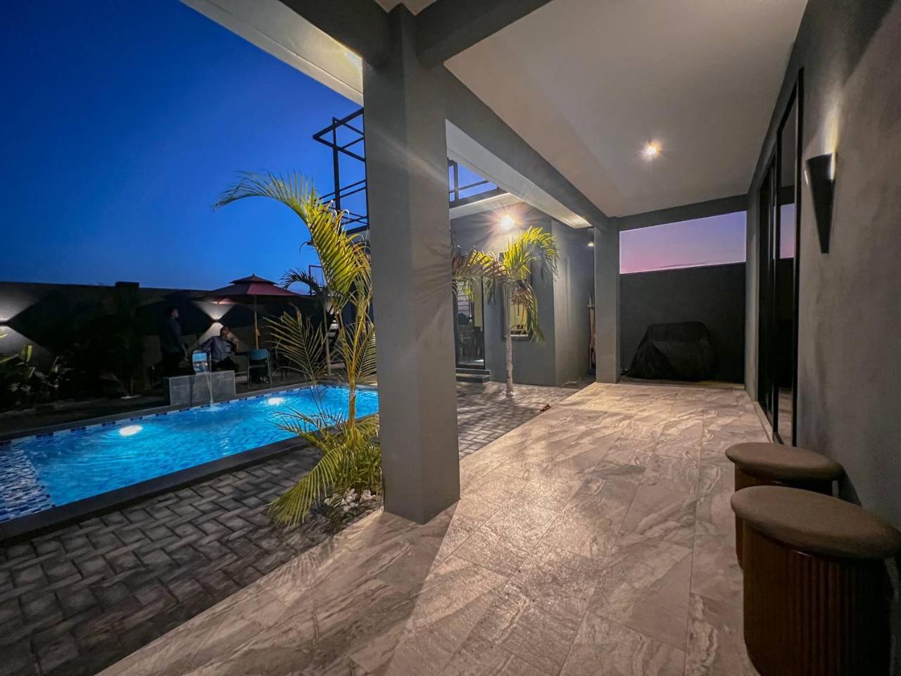 Villa with Private Pool photo 3