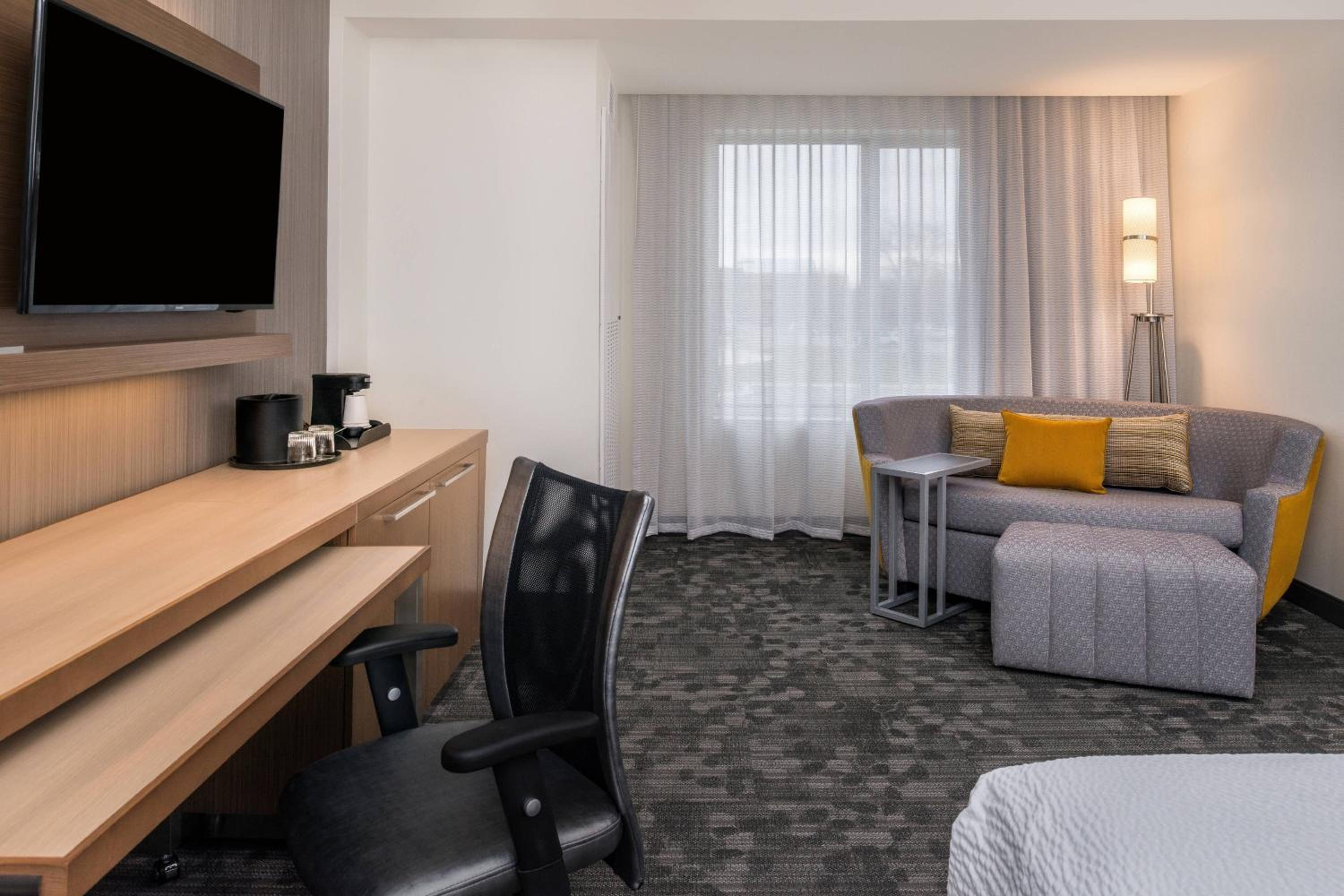 King Suite with Sofa Bed and Adapted Tub - Mobility Accessible photo 1