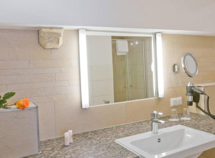 Superior Double Room - Photo 5