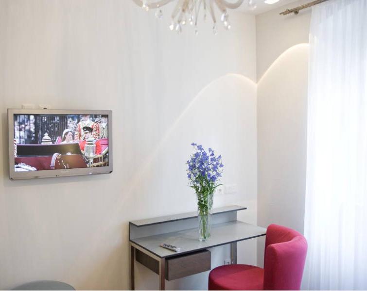 Superior Double Room - Photo 3