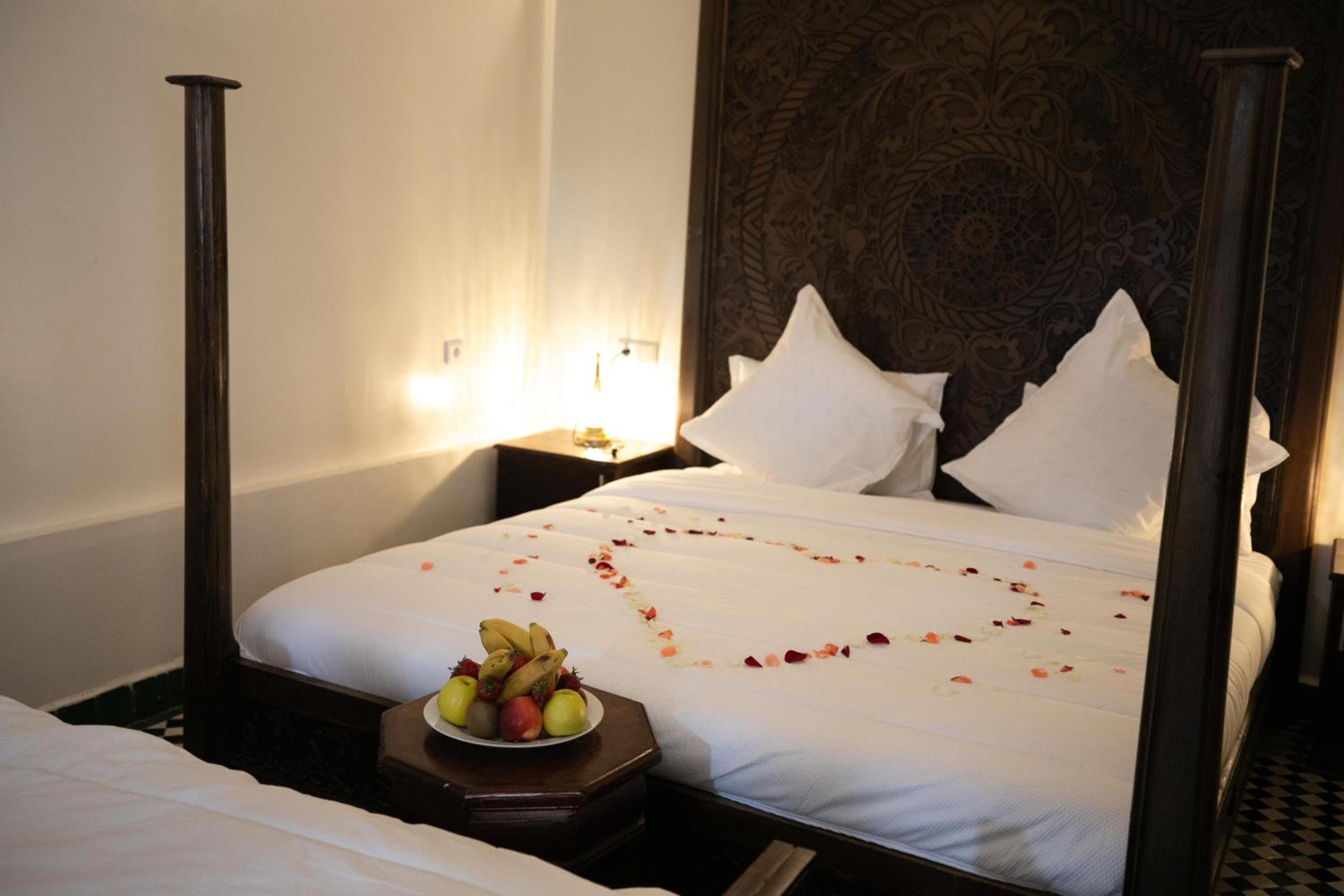 Quadruple Room with Private Bathroom - Photo 4