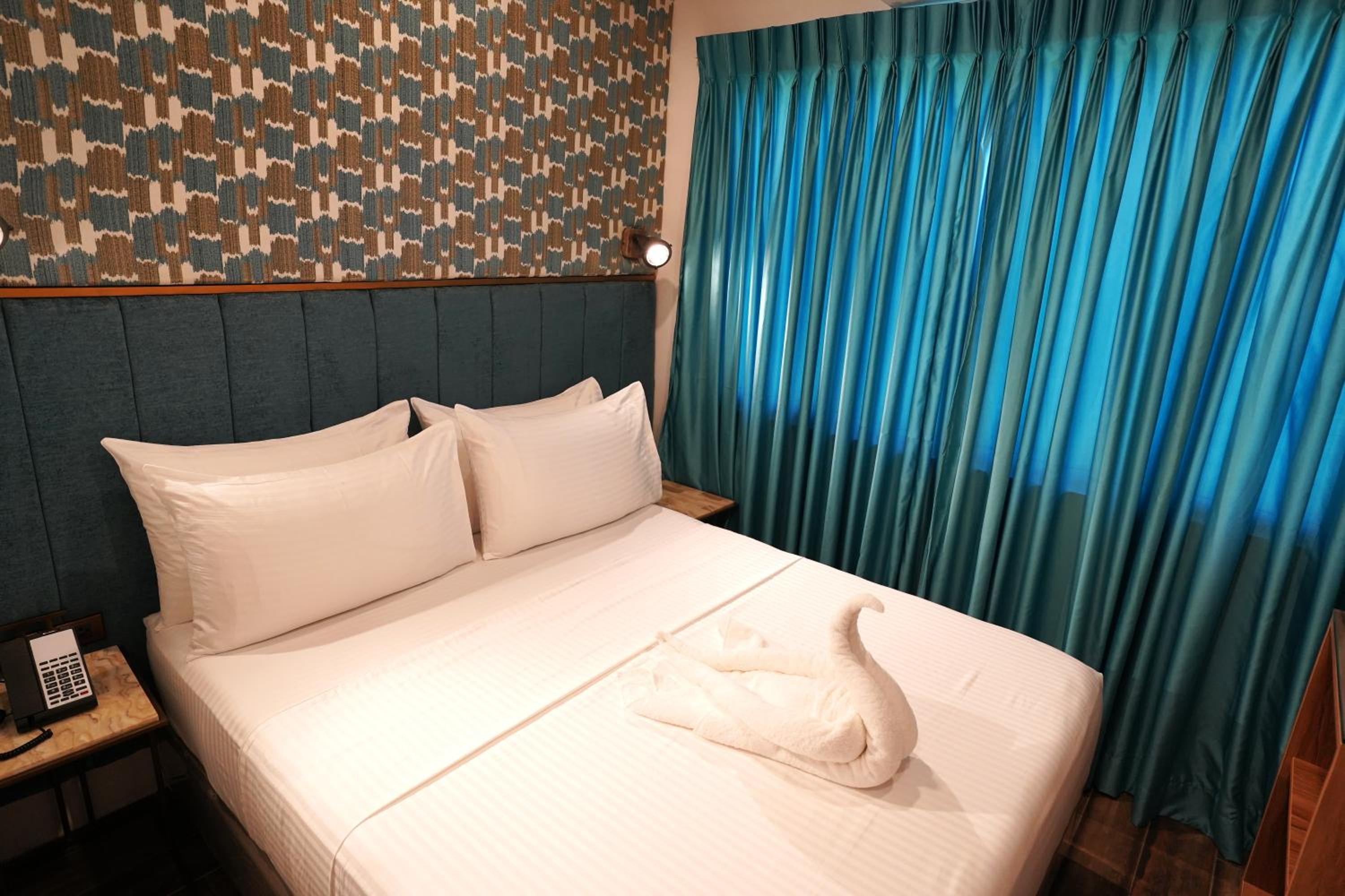 Queen Room photo 3