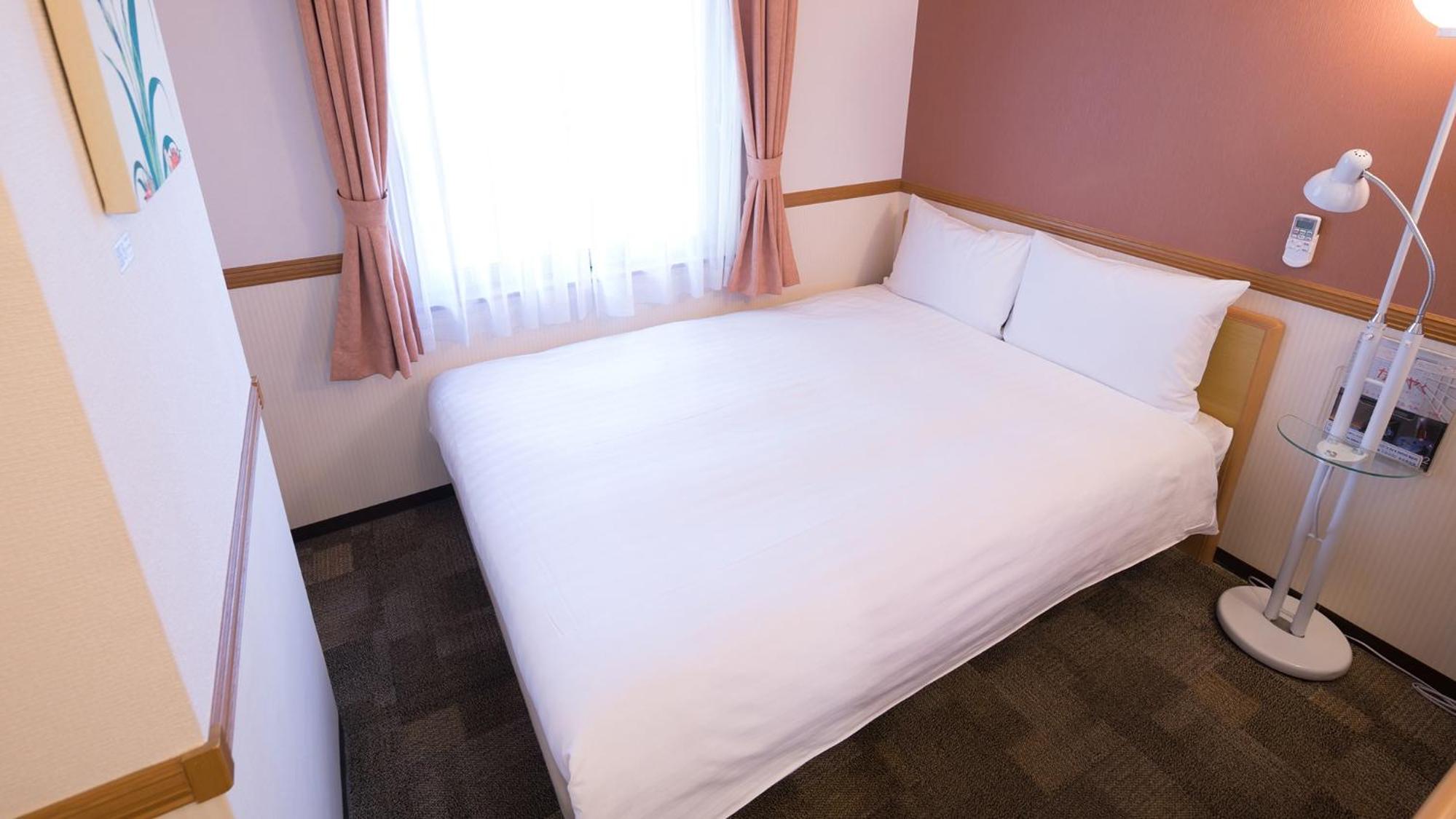 Double Room - Non-Smoking photo 2