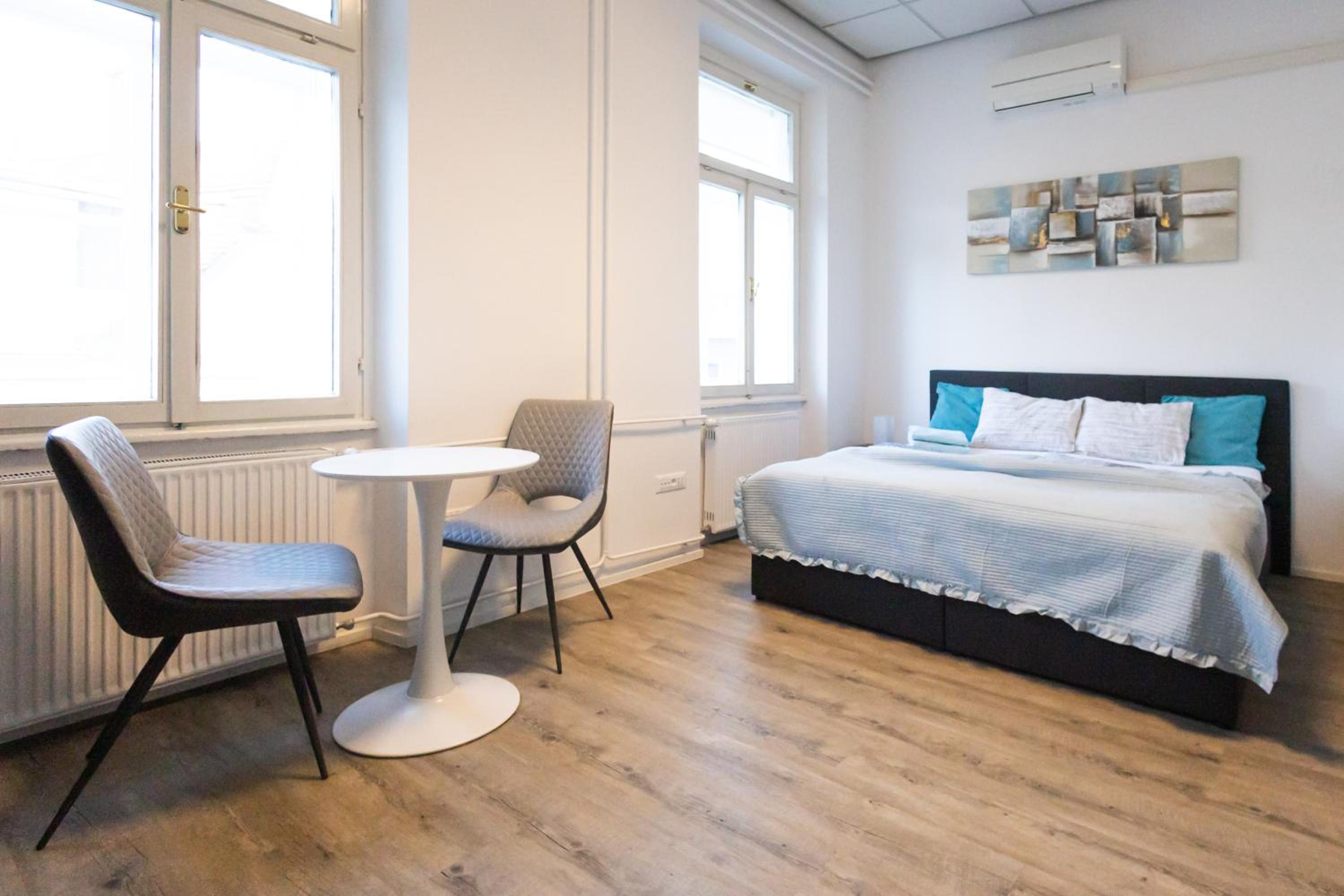 Deluxe Double Room - Photo 1