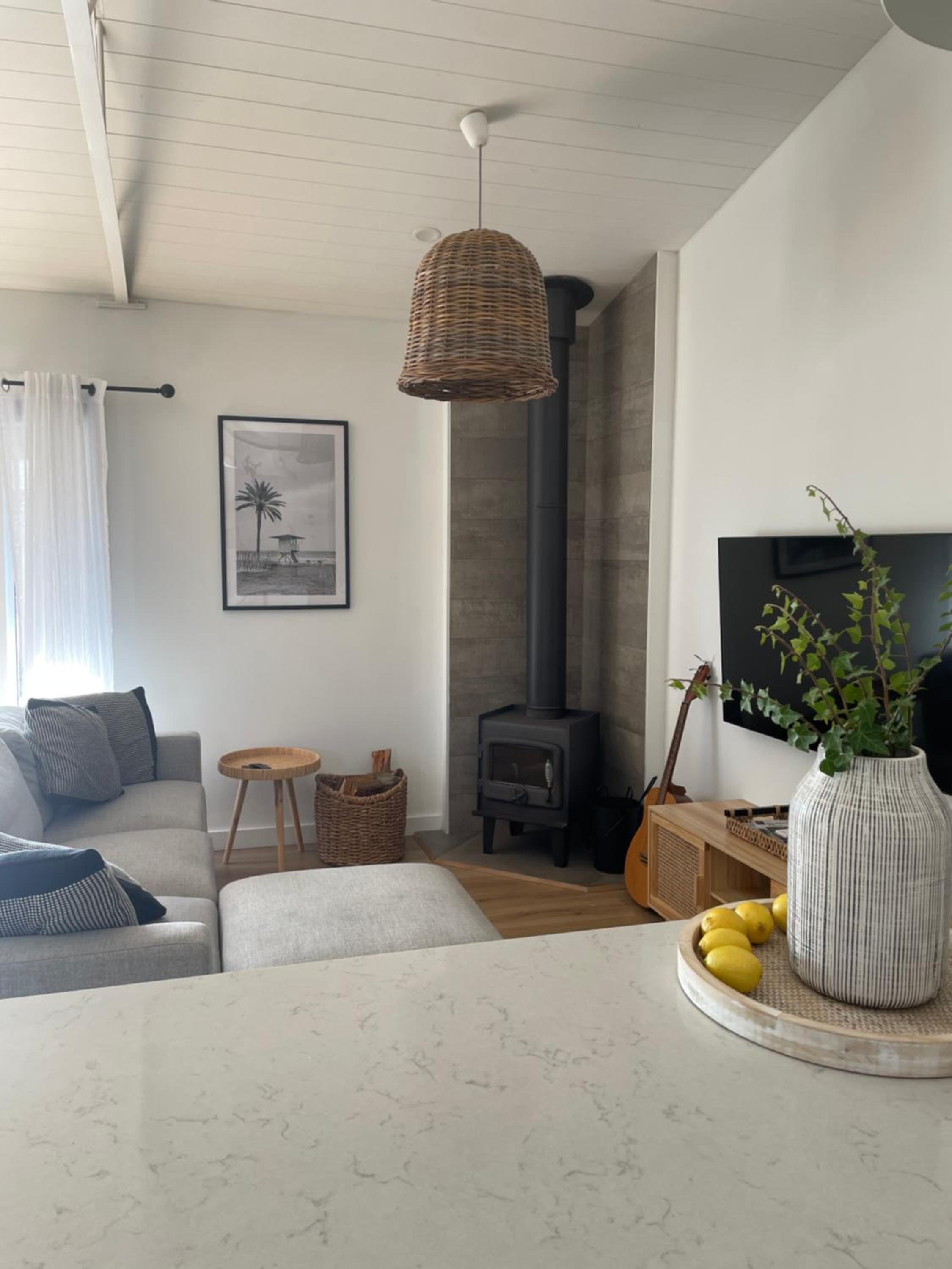 Three-Bedroom House photo 3