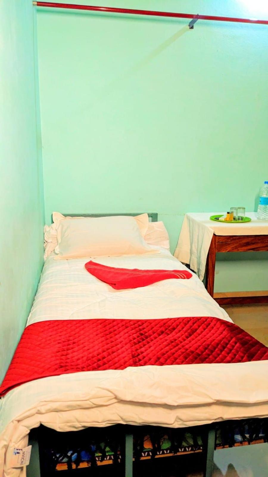 Budget Single Room photo 2