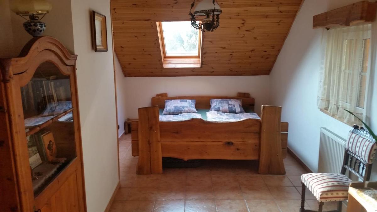 Double Room with Private Bathroom photo 3