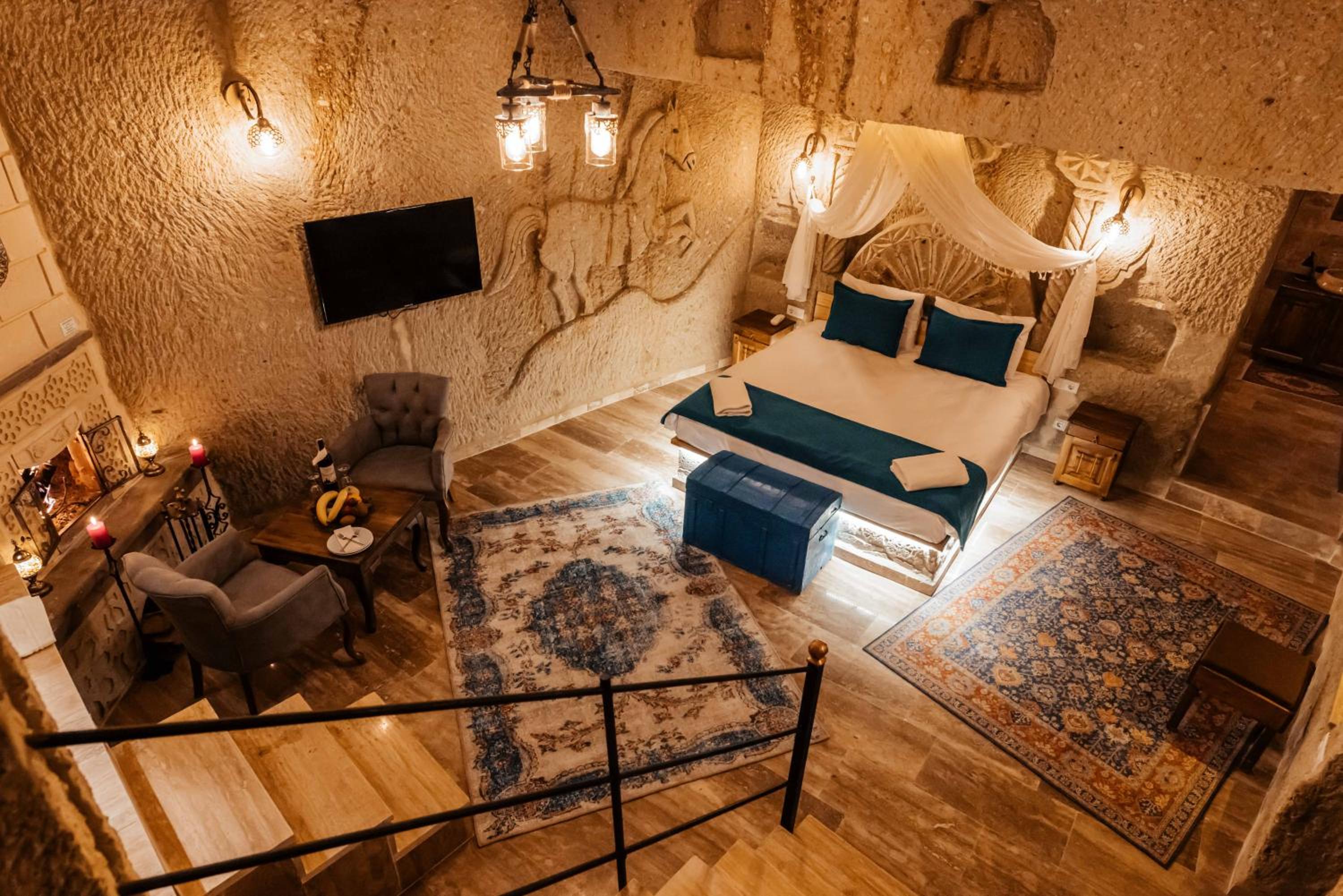 Junior Suite with Private Pool - Photo 2